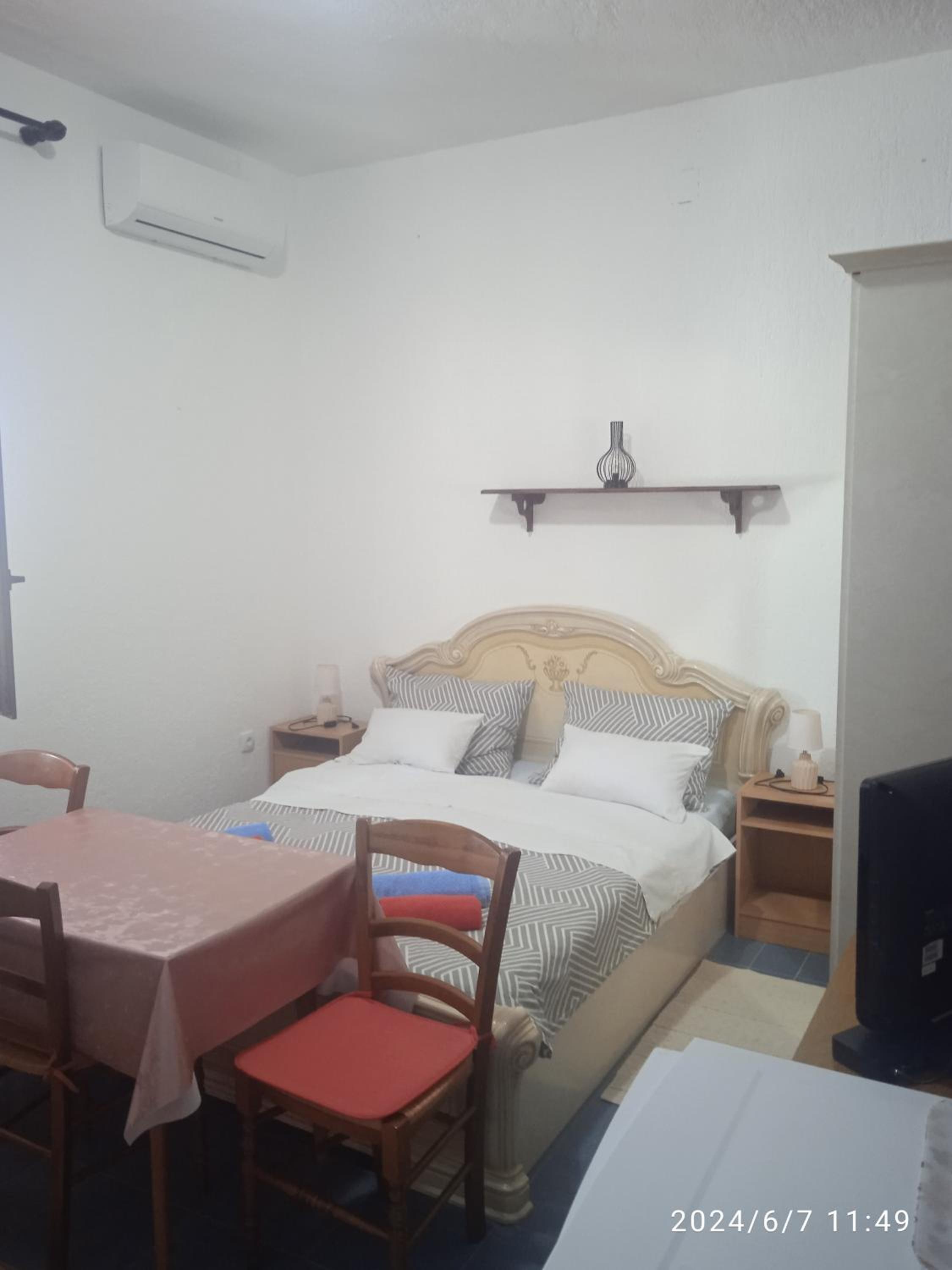 Room Nena view 3