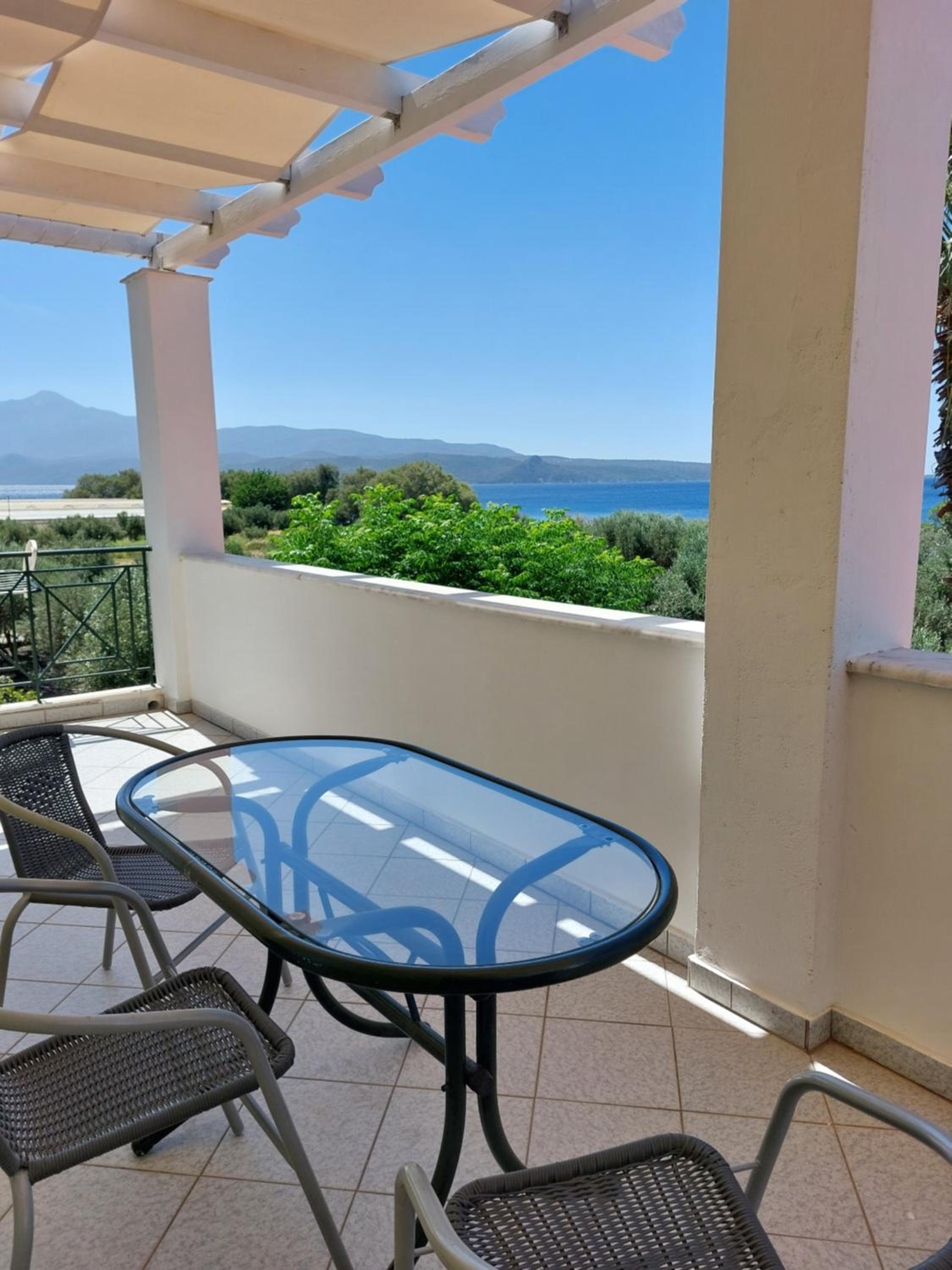 The Three Palms Samos Seaside Villa view 3