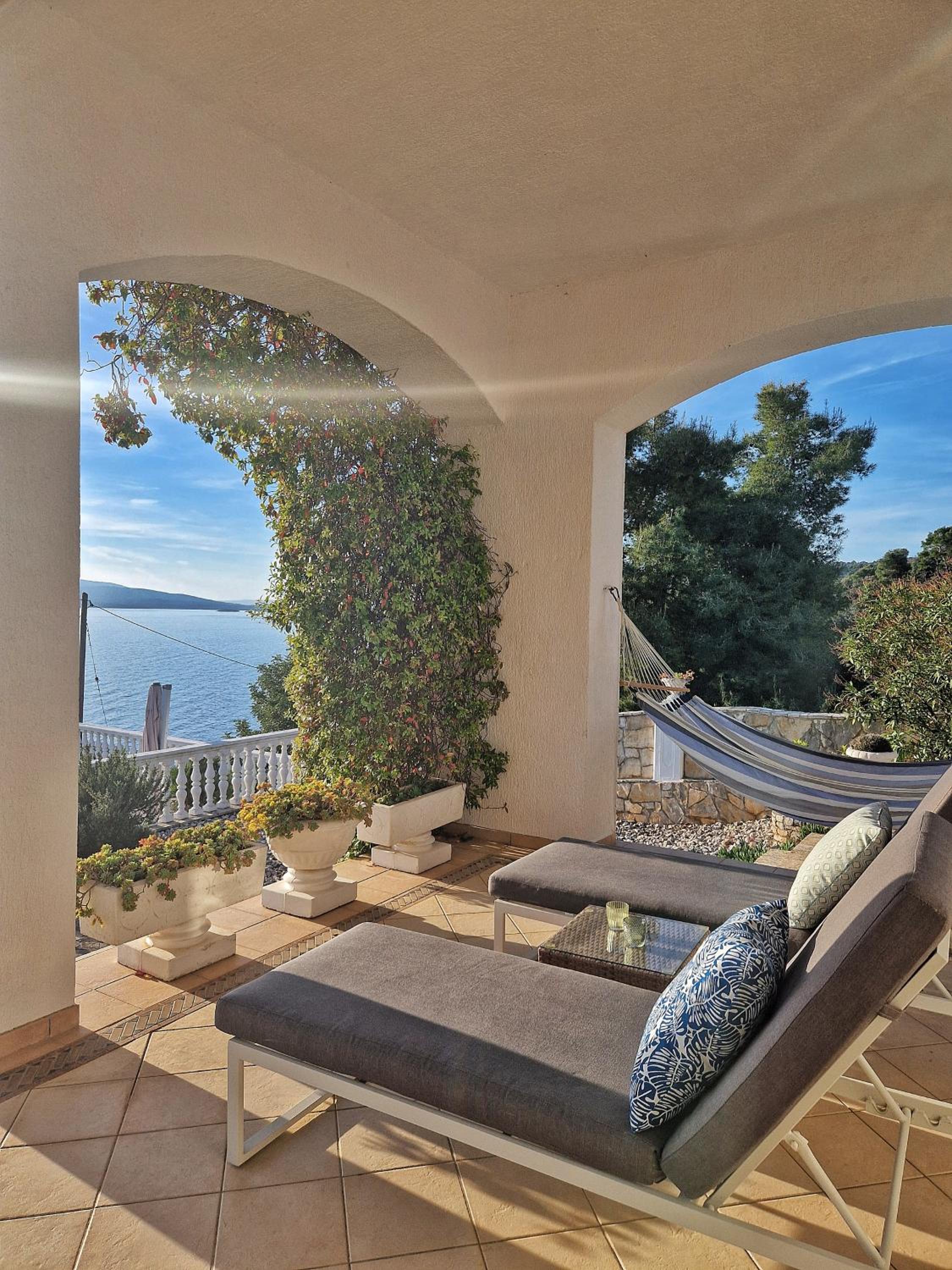 Villa Ensoleillee Solta Kroatien view 2
