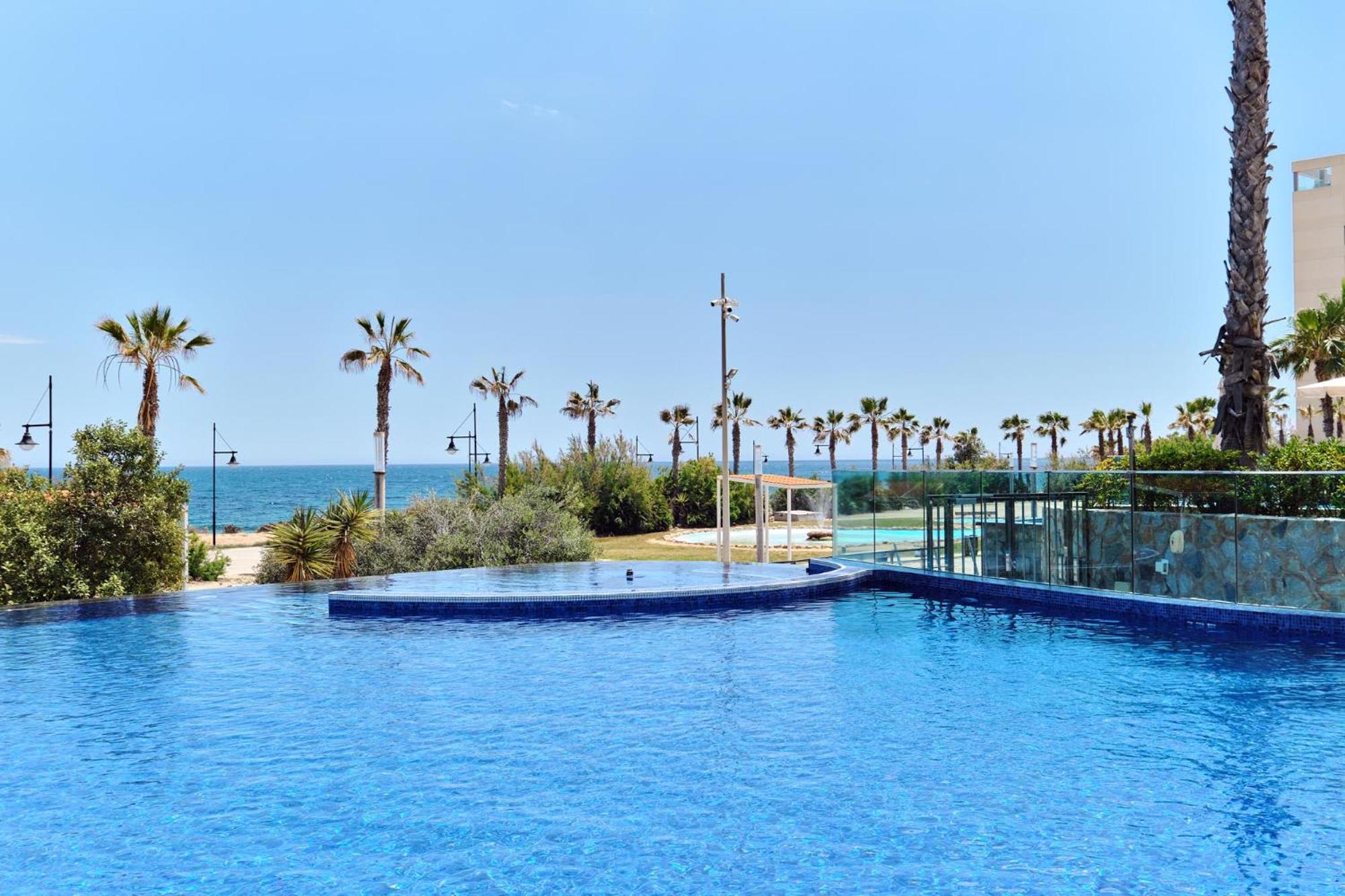 Holiday Casa Sea Senses