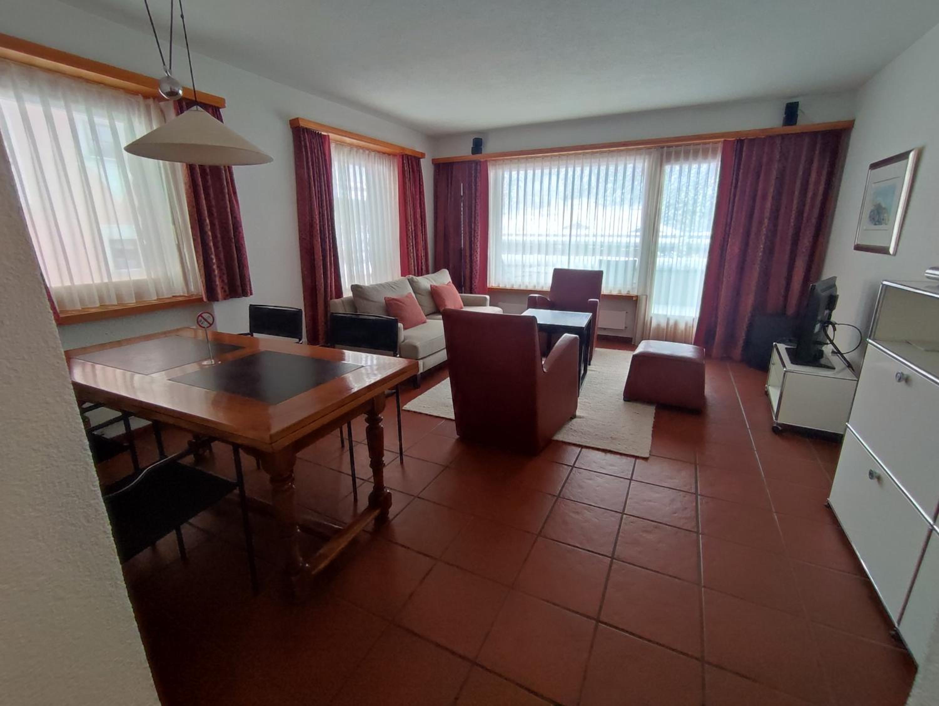 Alpina Apartments