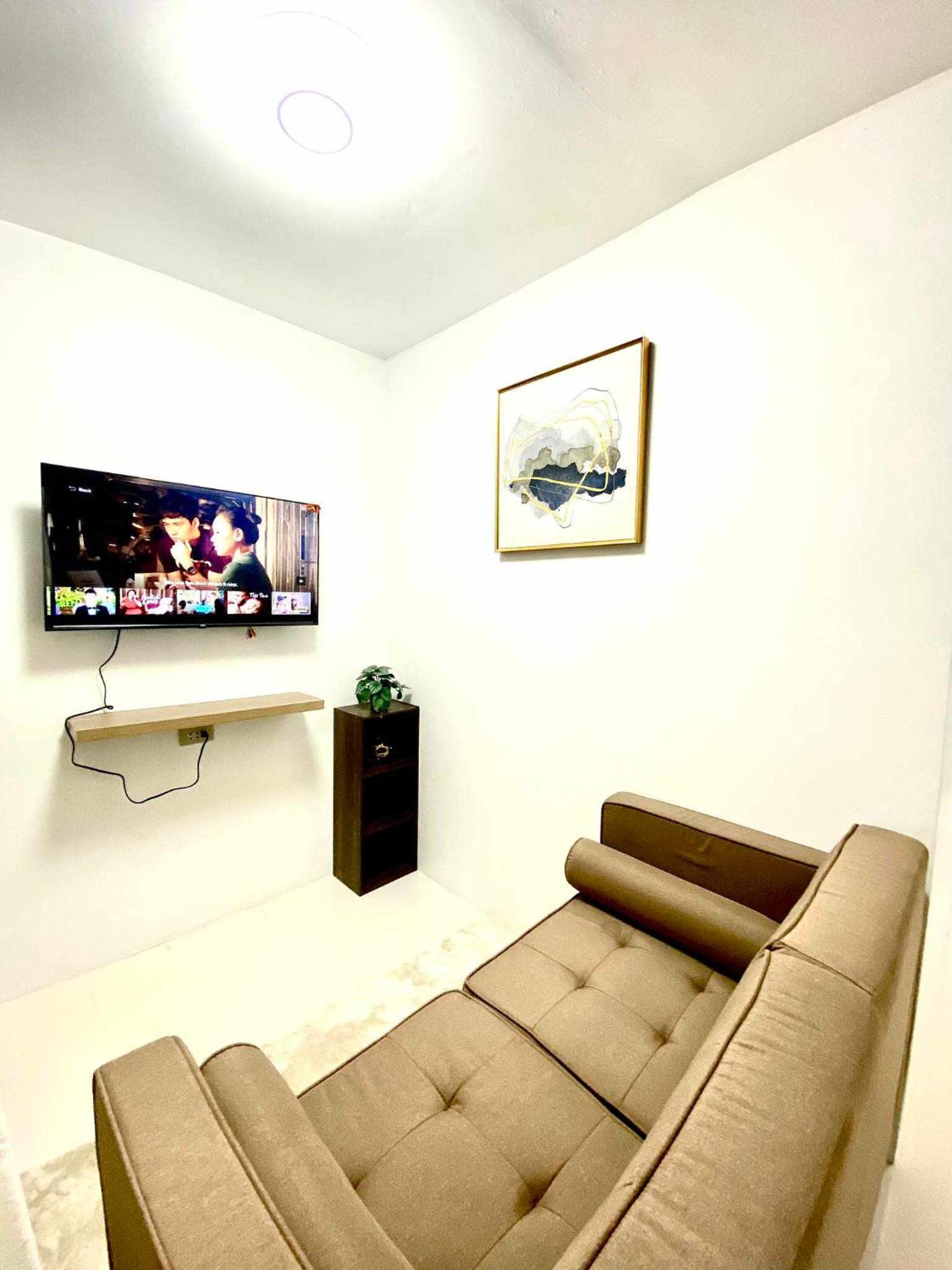 JPearl's place view 5