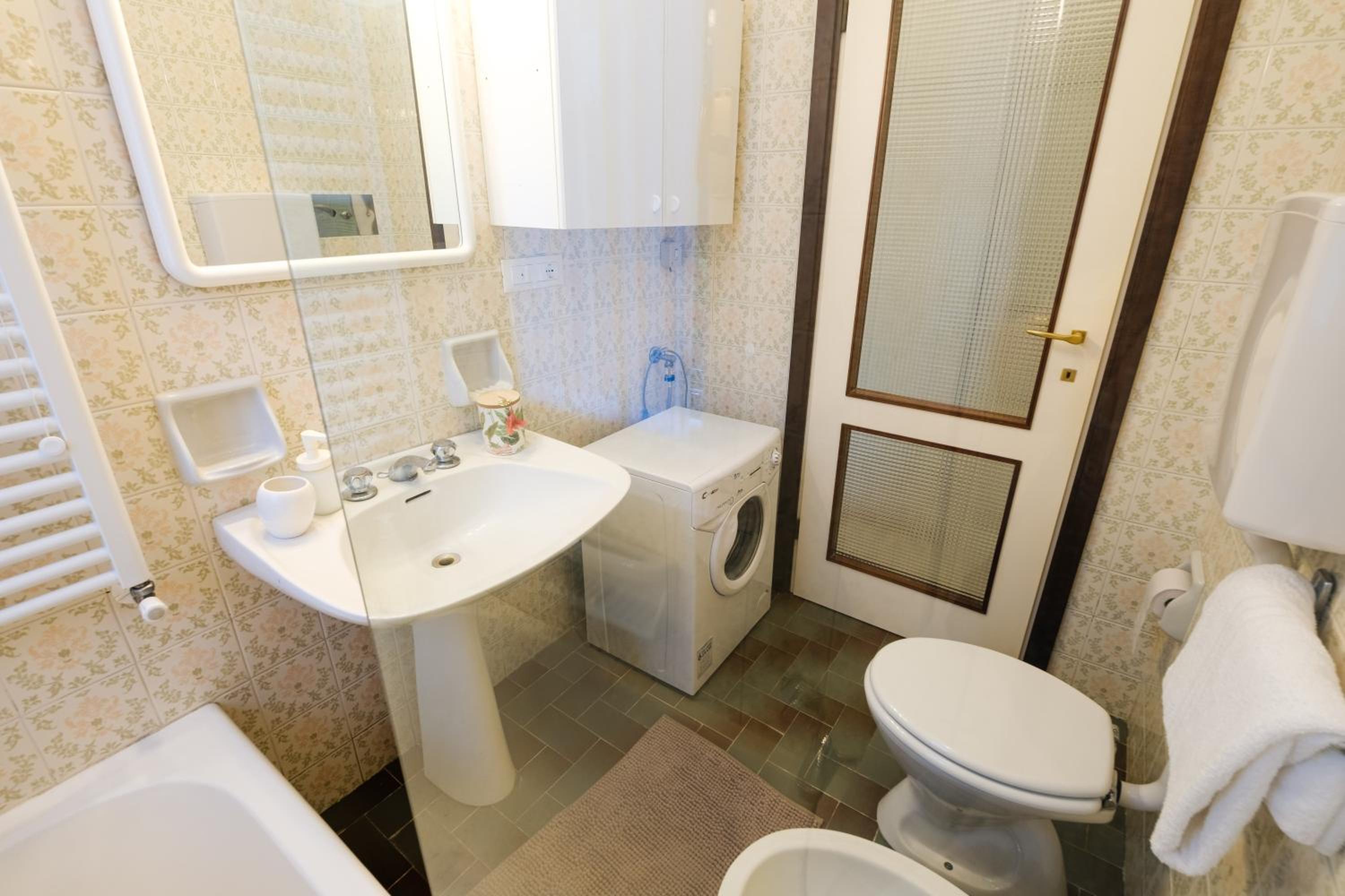 Nico's Guest House photo 5