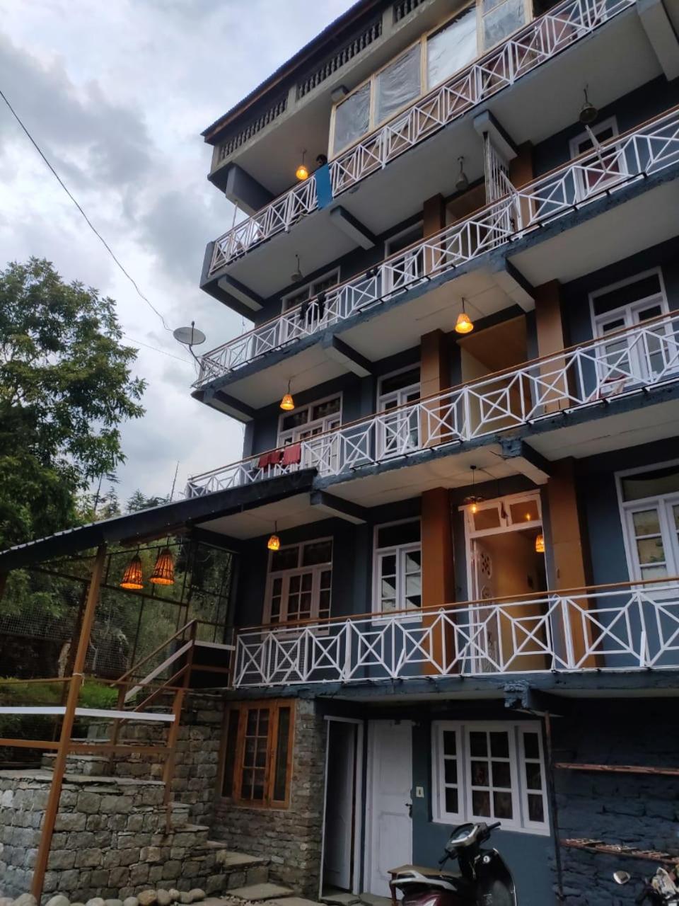 Mountain Lodge