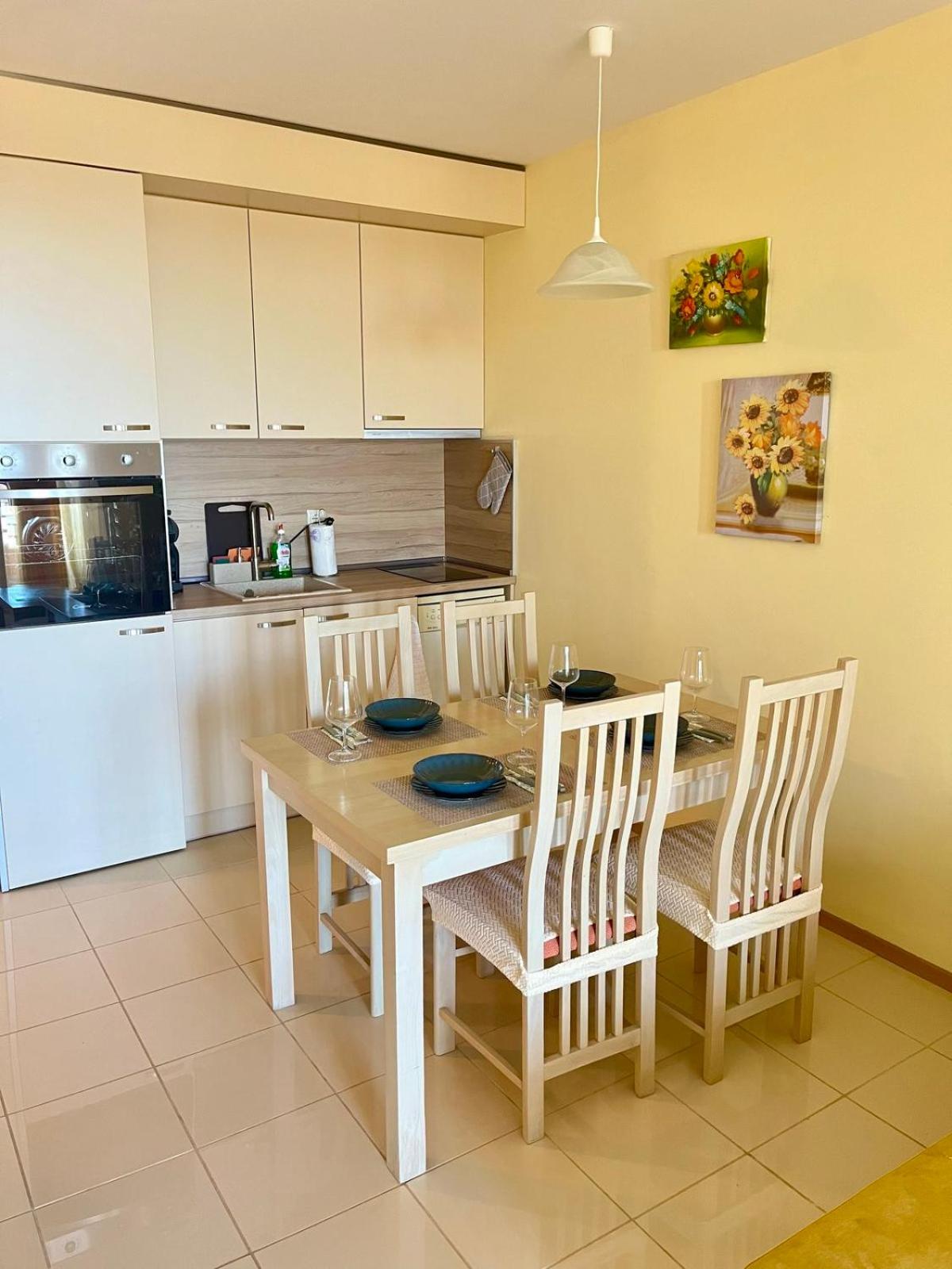 Apartment C51