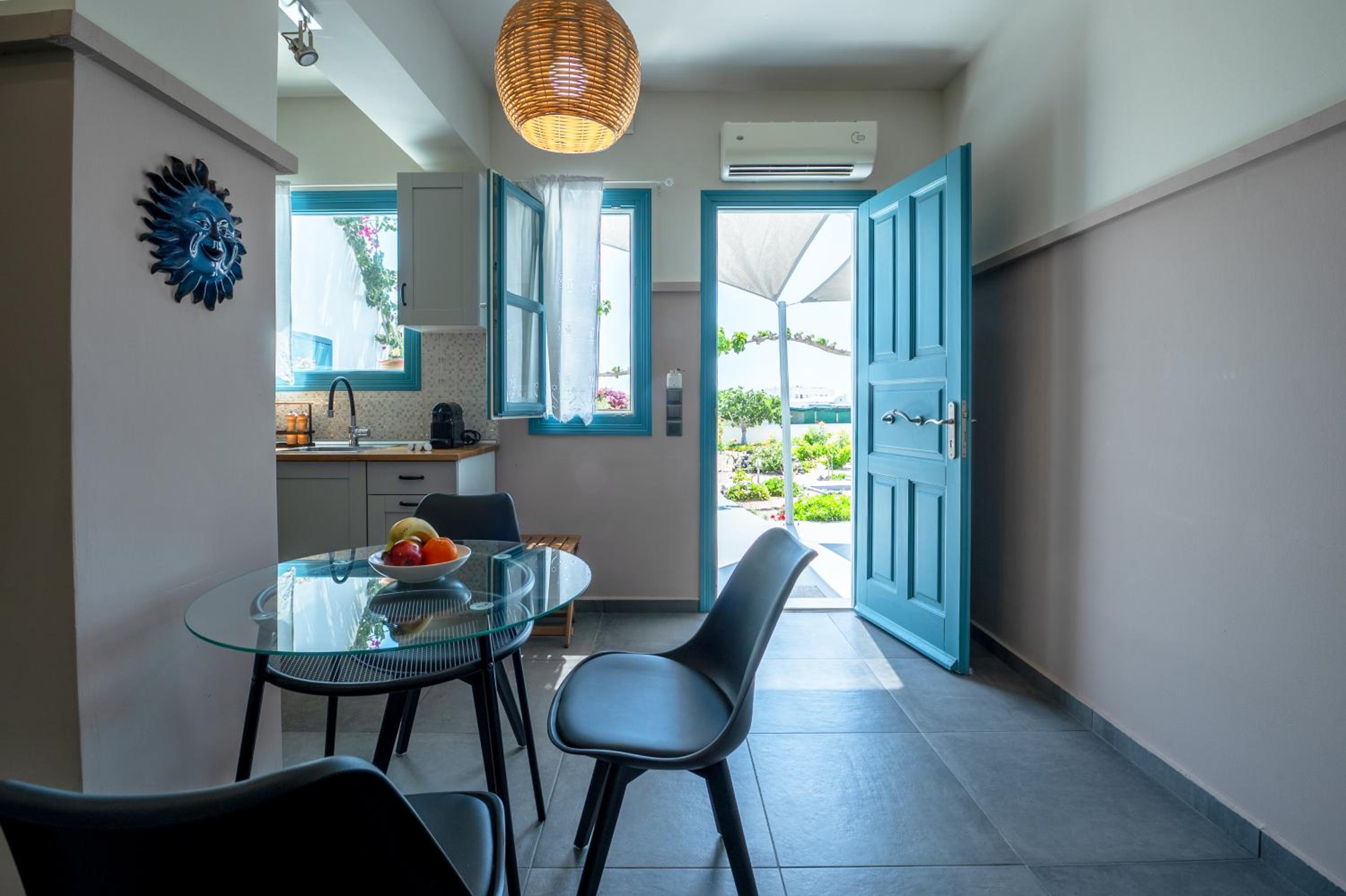 Adagio Villas Kamari