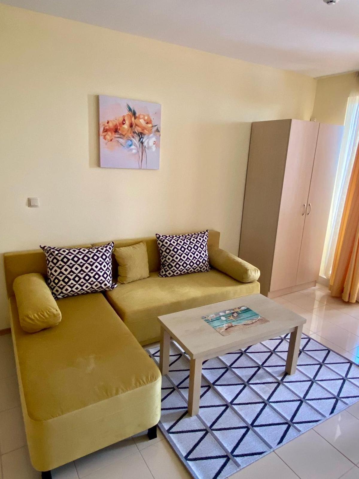 Apartment C51