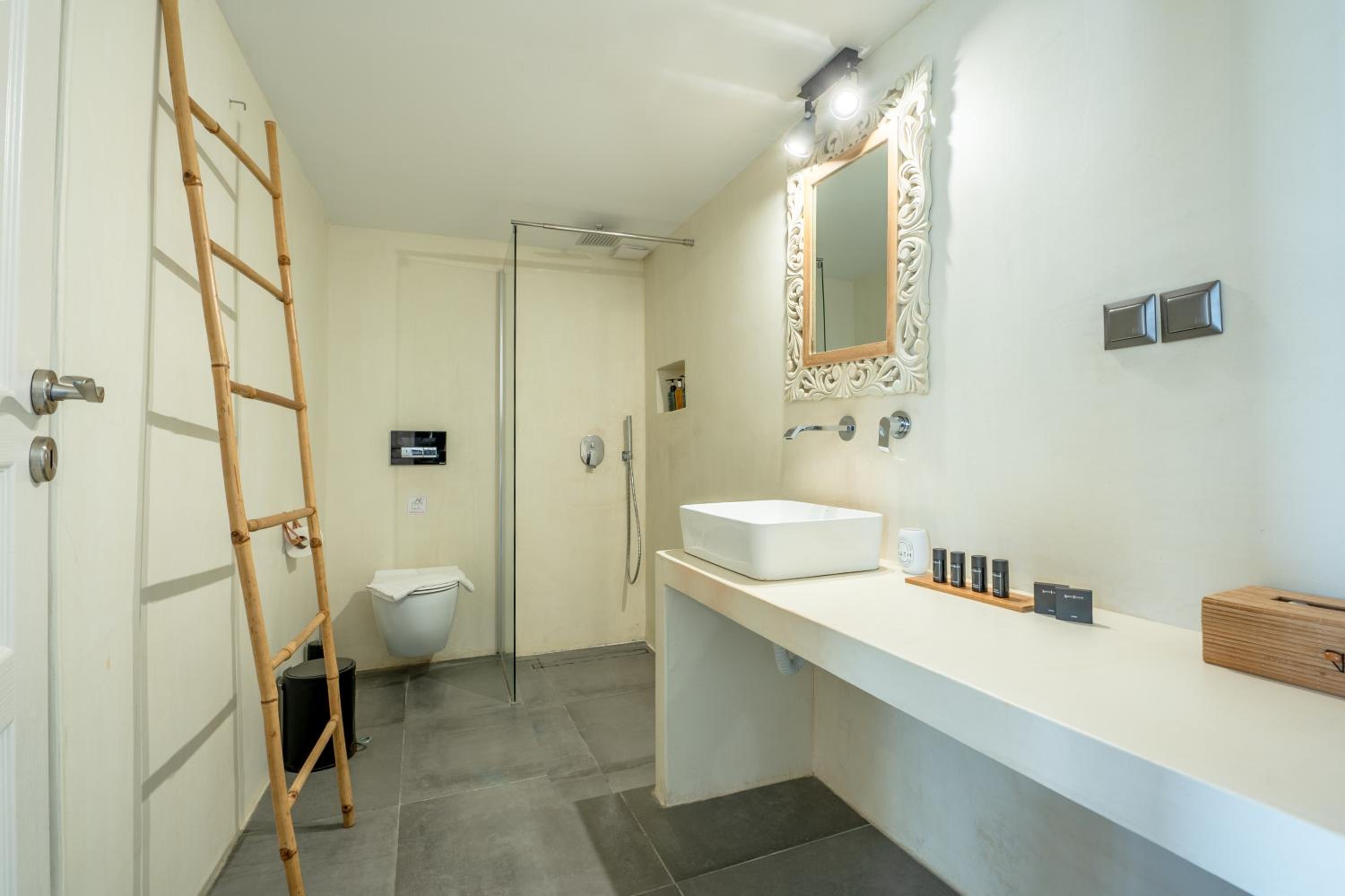 Adagio Villas Kamari