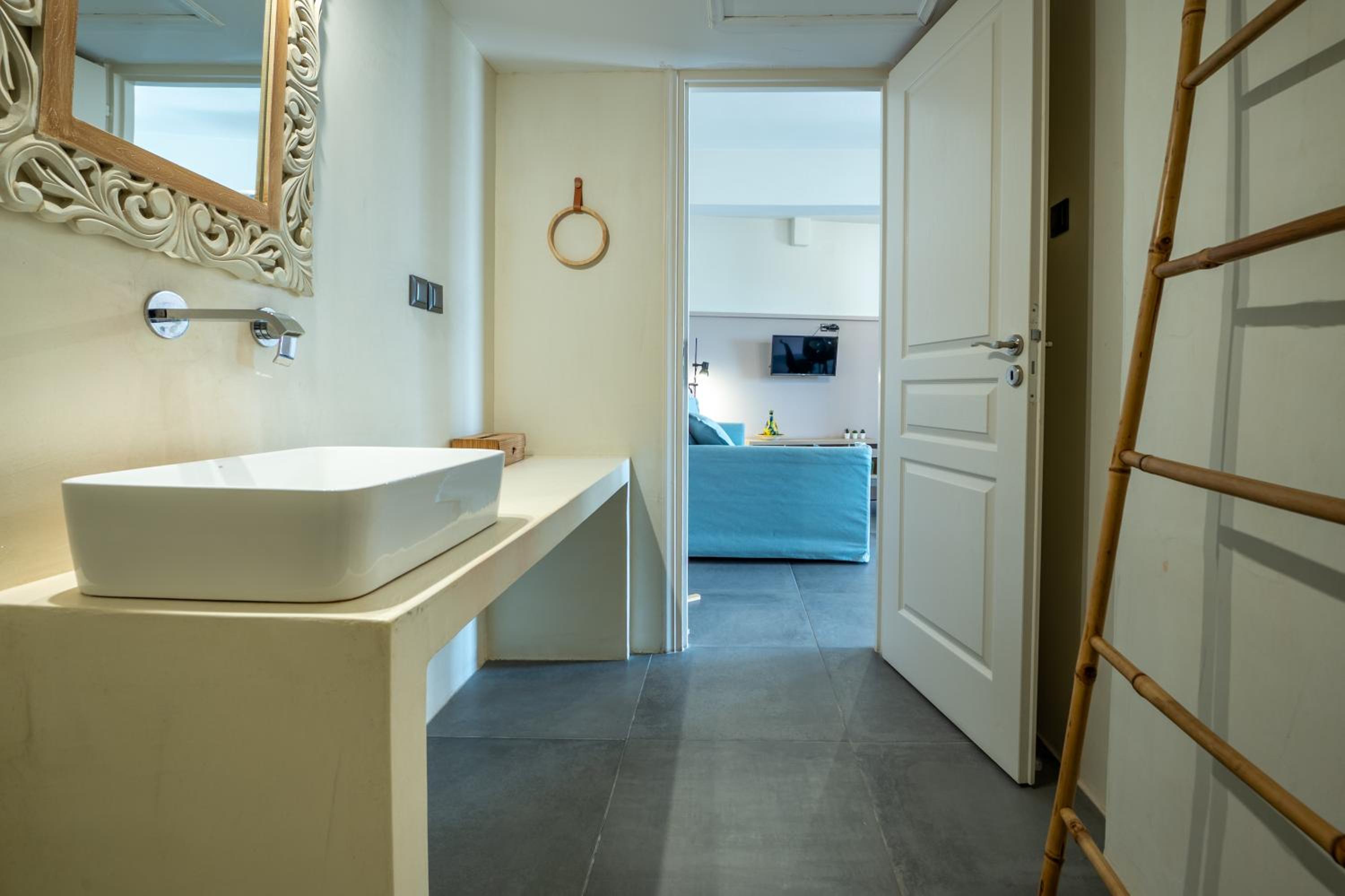 Adagio Villas Kamari