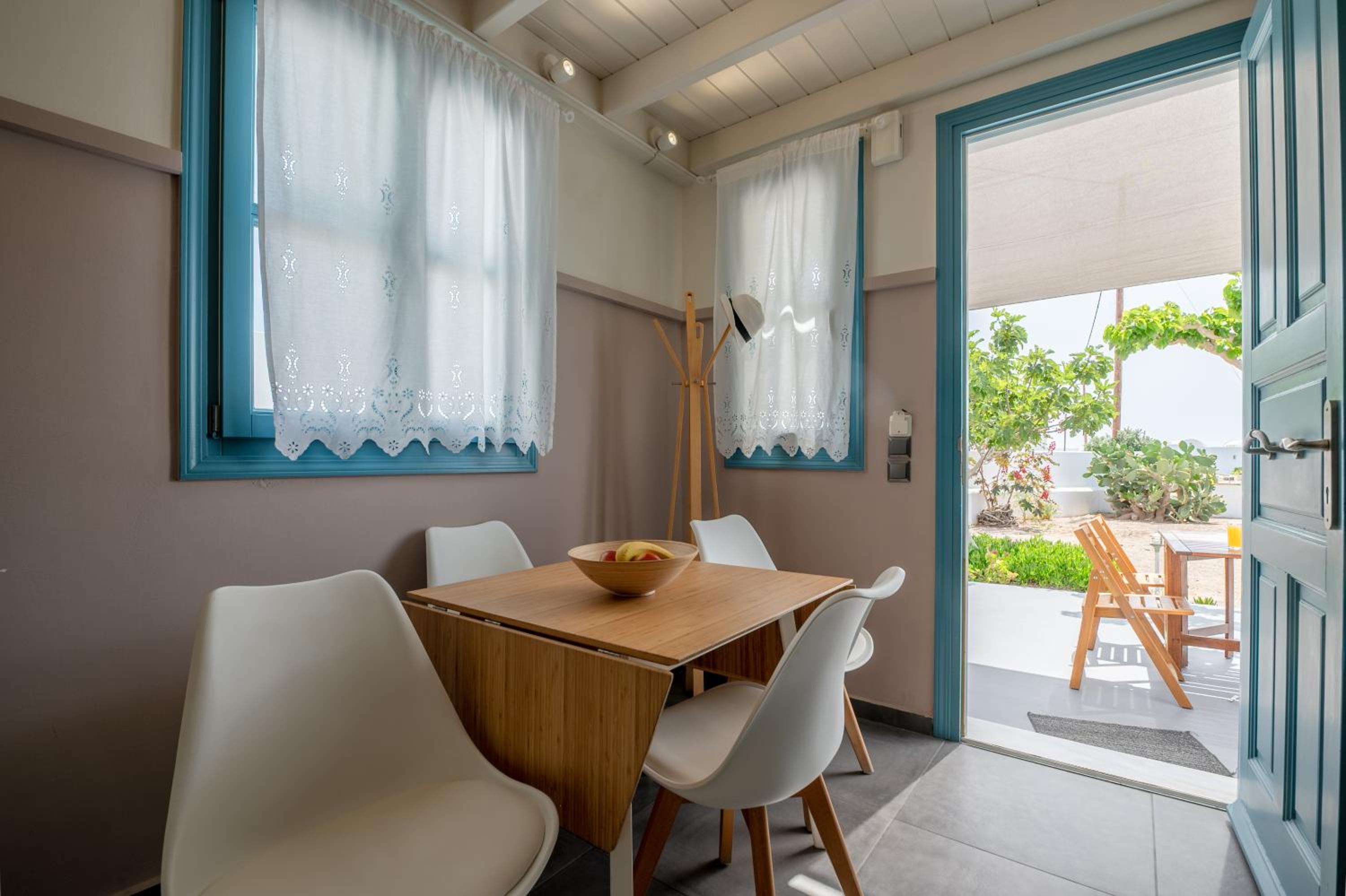 Adagio Villas Kamari