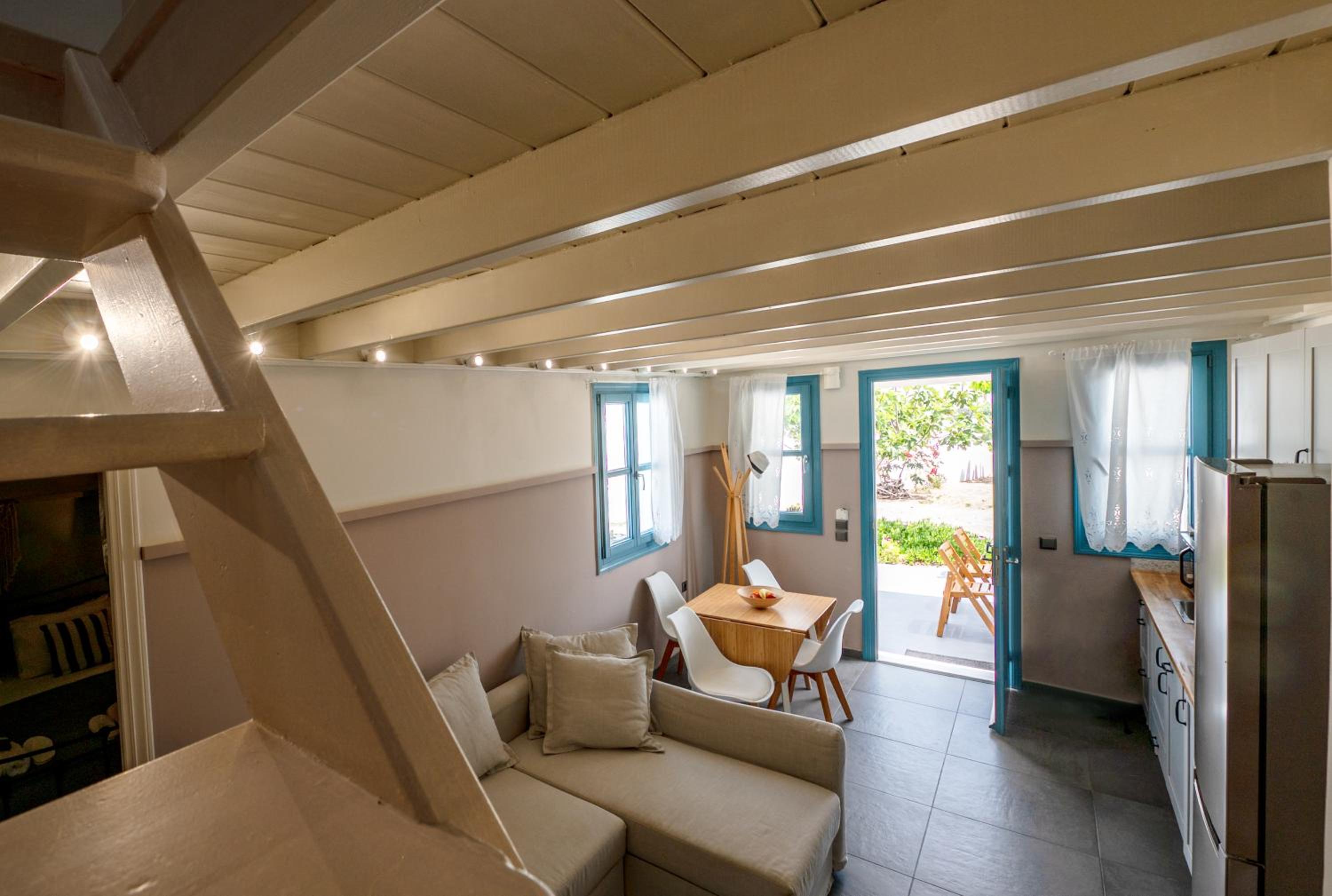 Adagio Villas Kamari