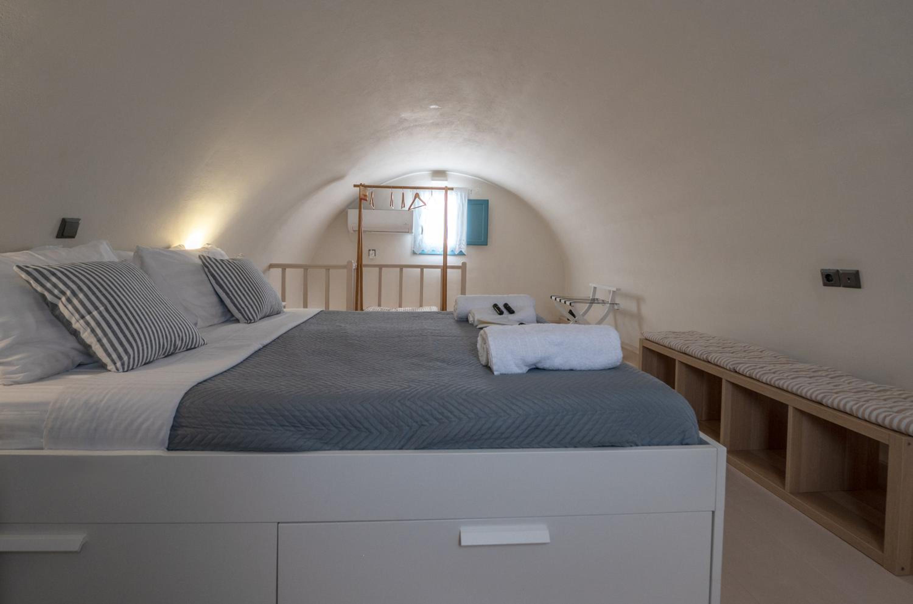 Adagio Villas Kamari