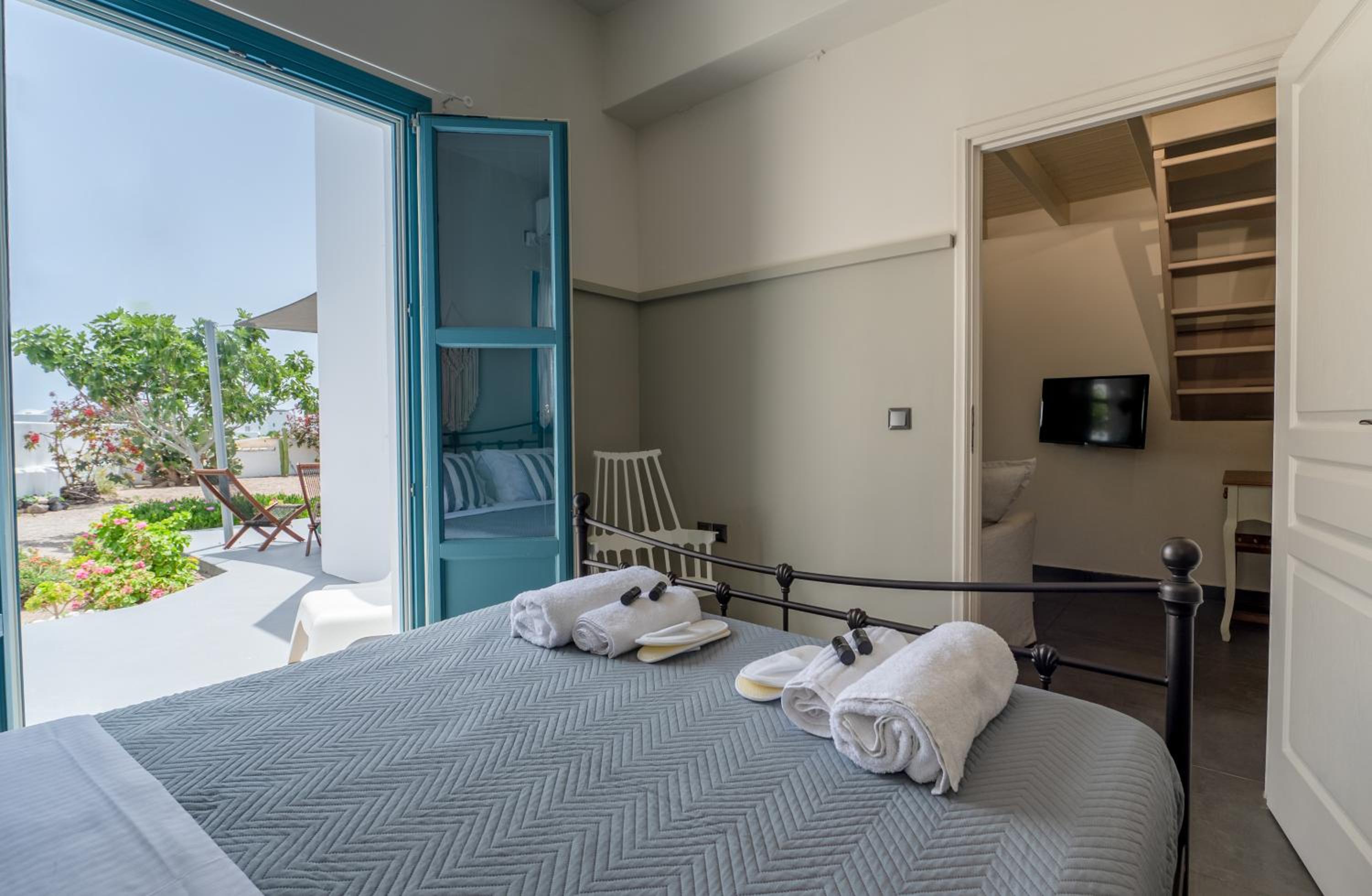 Adagio Villas Kamari