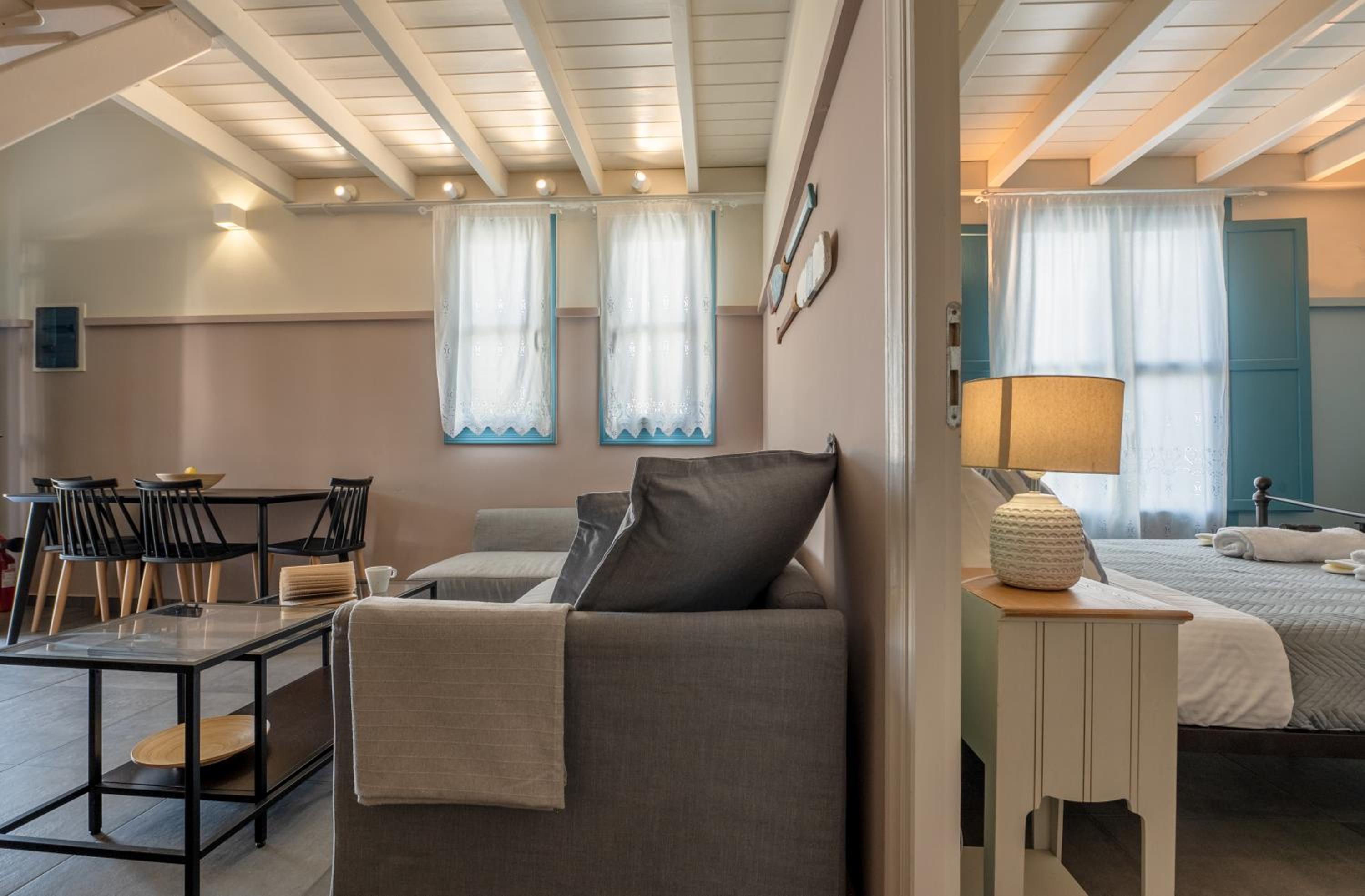 Adagio Villas Kamari