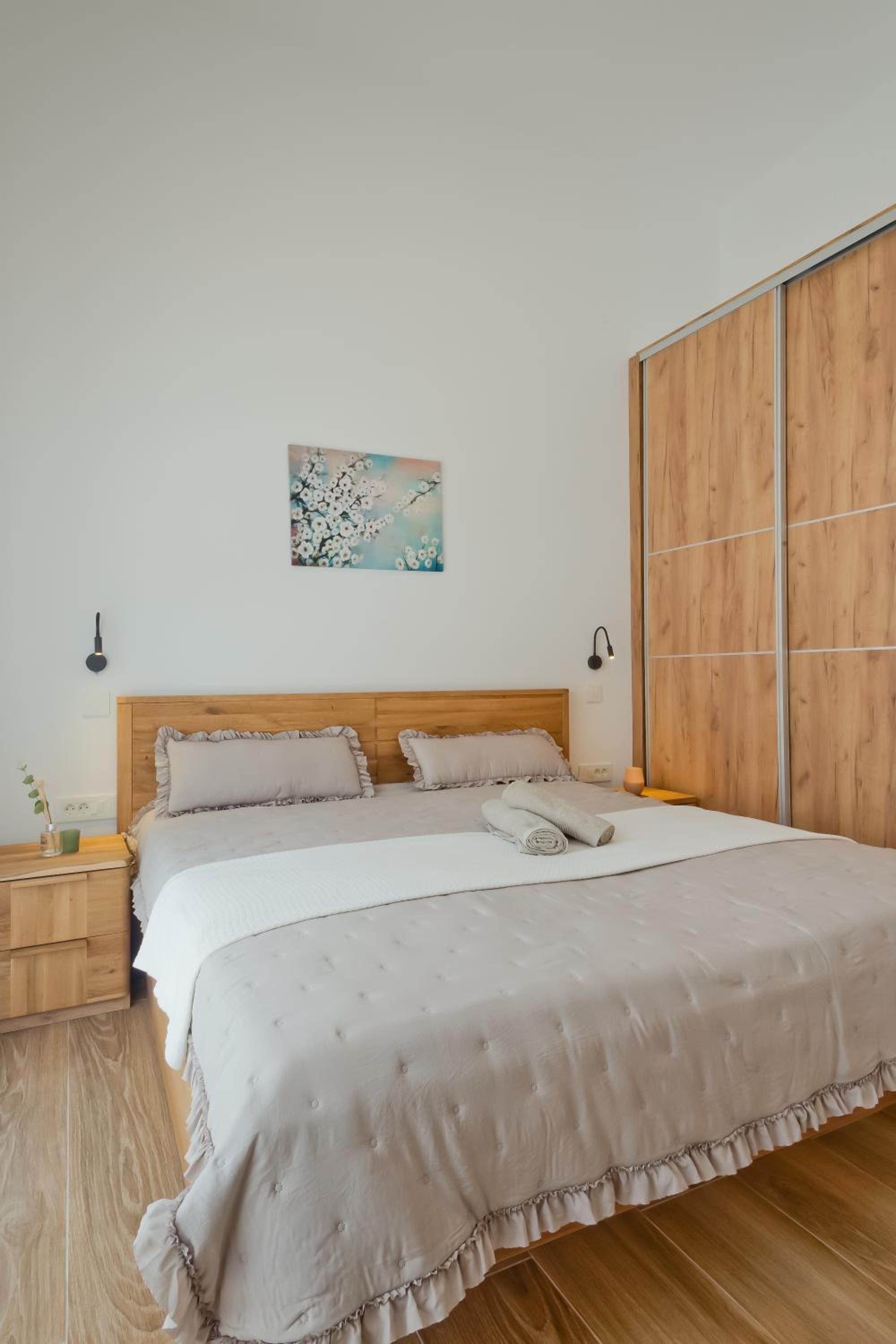Giannis apartments