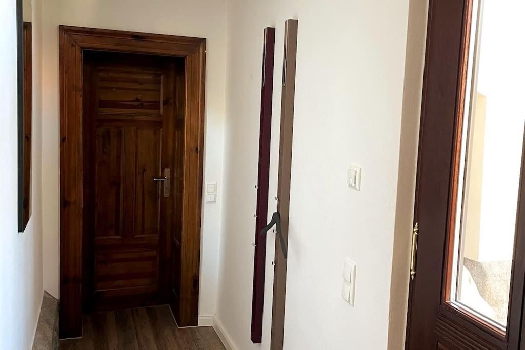 Verwunsches Haus mit Parkplatz in bester Lage