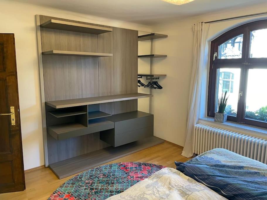 Verwunsches Haus mit Parkplatz in bester Lage