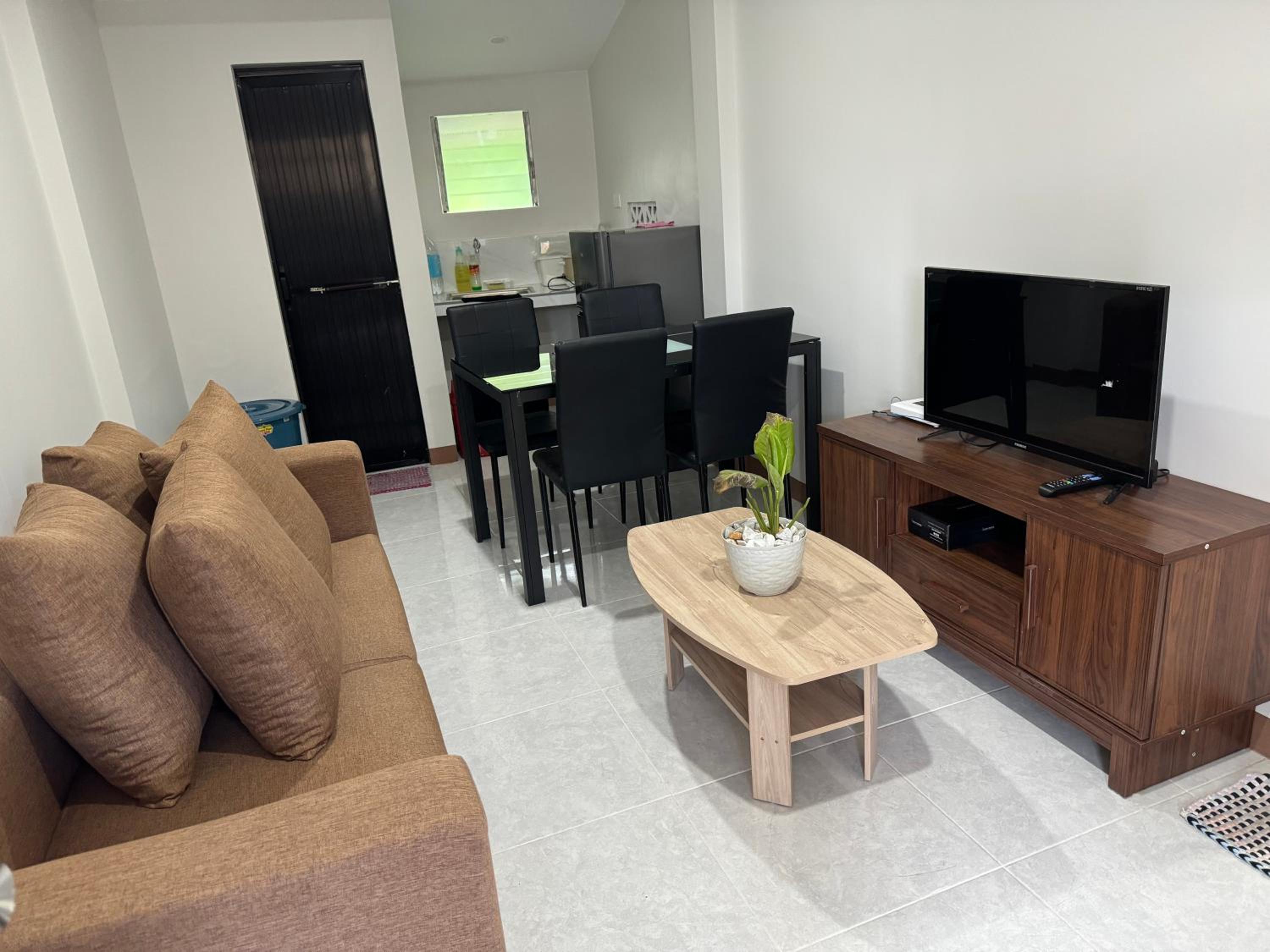 Comfy Staycation III in Sorsogon City view 4