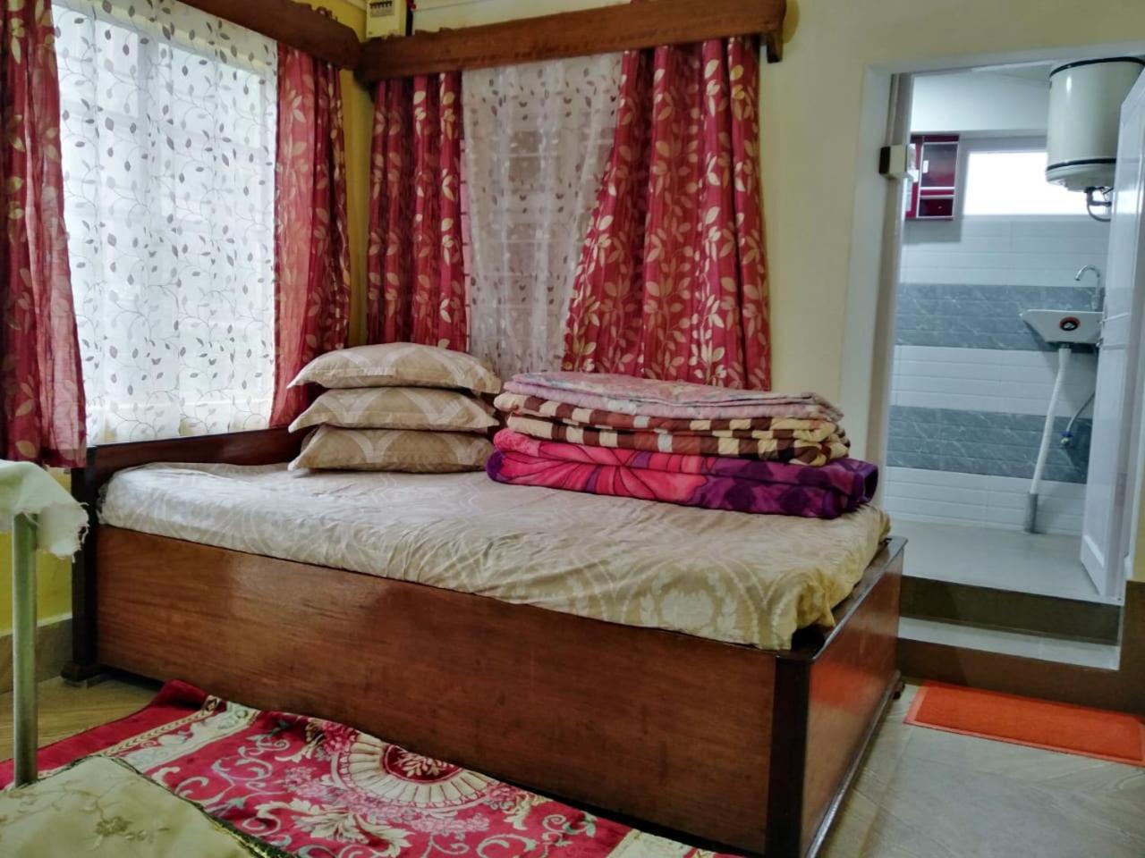 Deepa Homestay