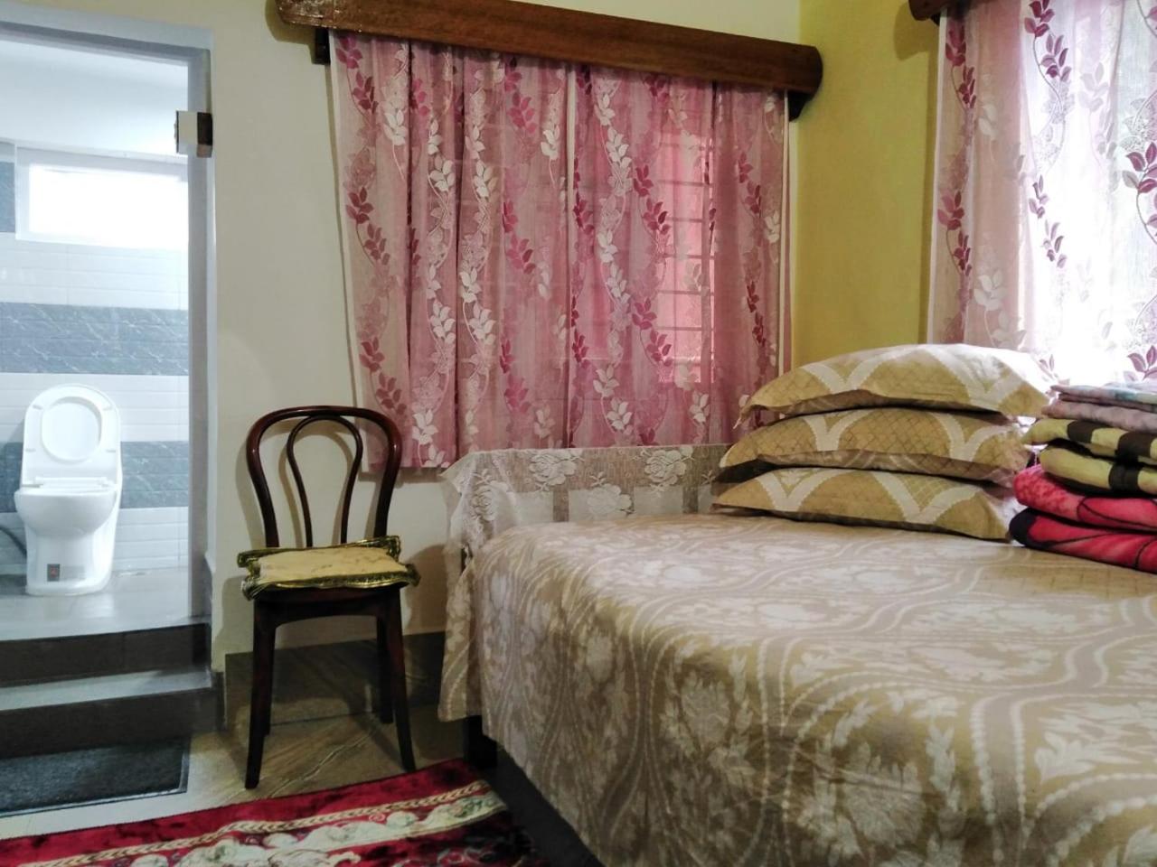 Deepa Homestay