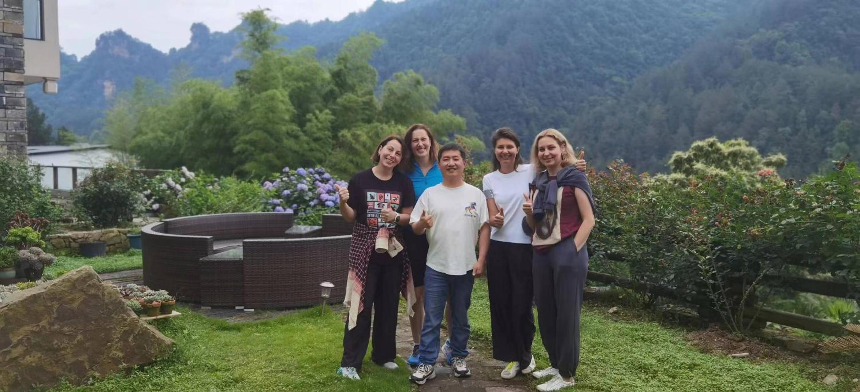 Zhangjiajie Qiquan Vacation B&B