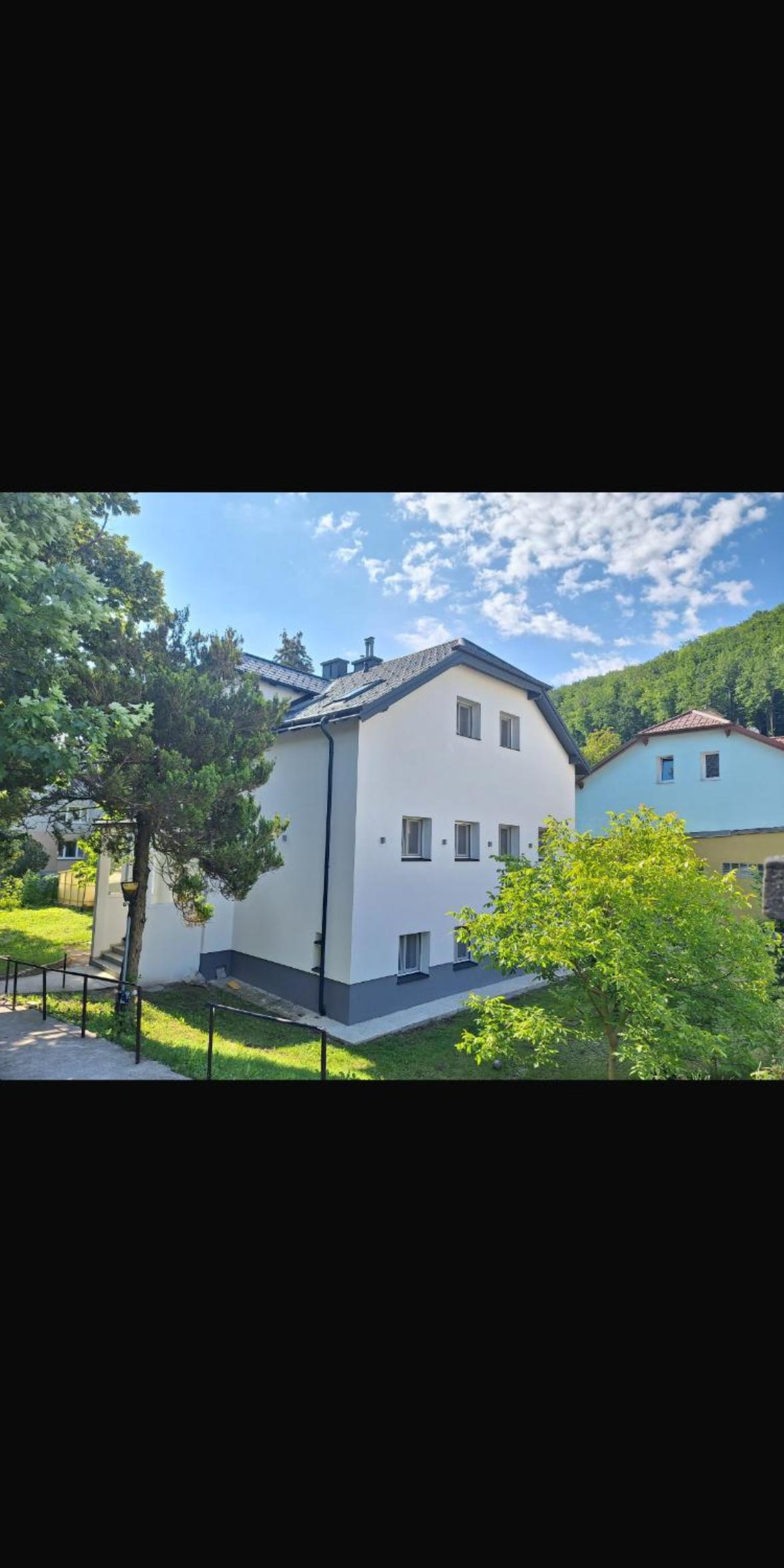 Spacious 2 - Room Apartment - 6 Guests, 24h Check-in, Near Vienna