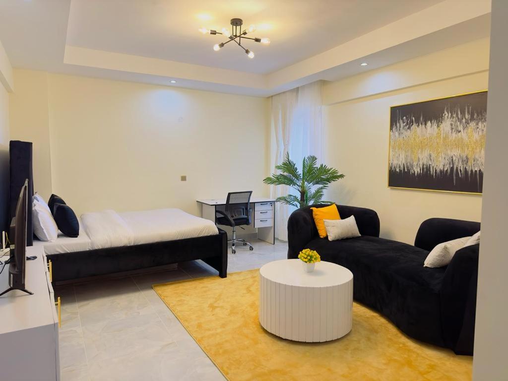 GOLDEN MEADOWS LUXURIOUS BNBs