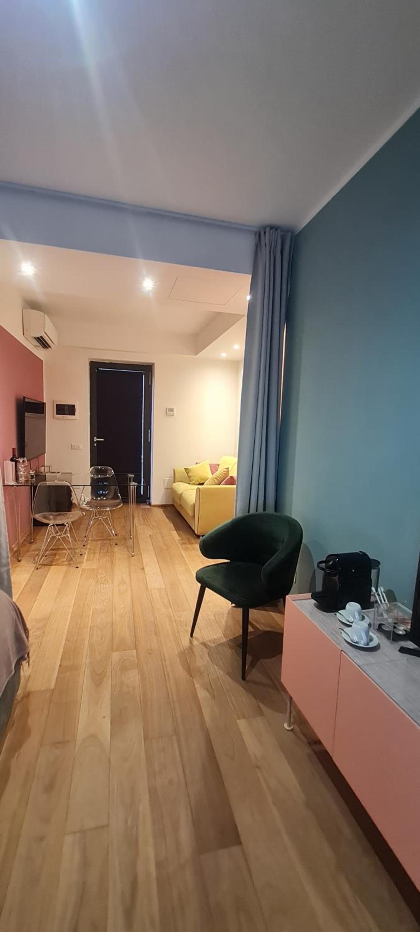 NJ Hotels & Apartments San Pietro all'orto 6