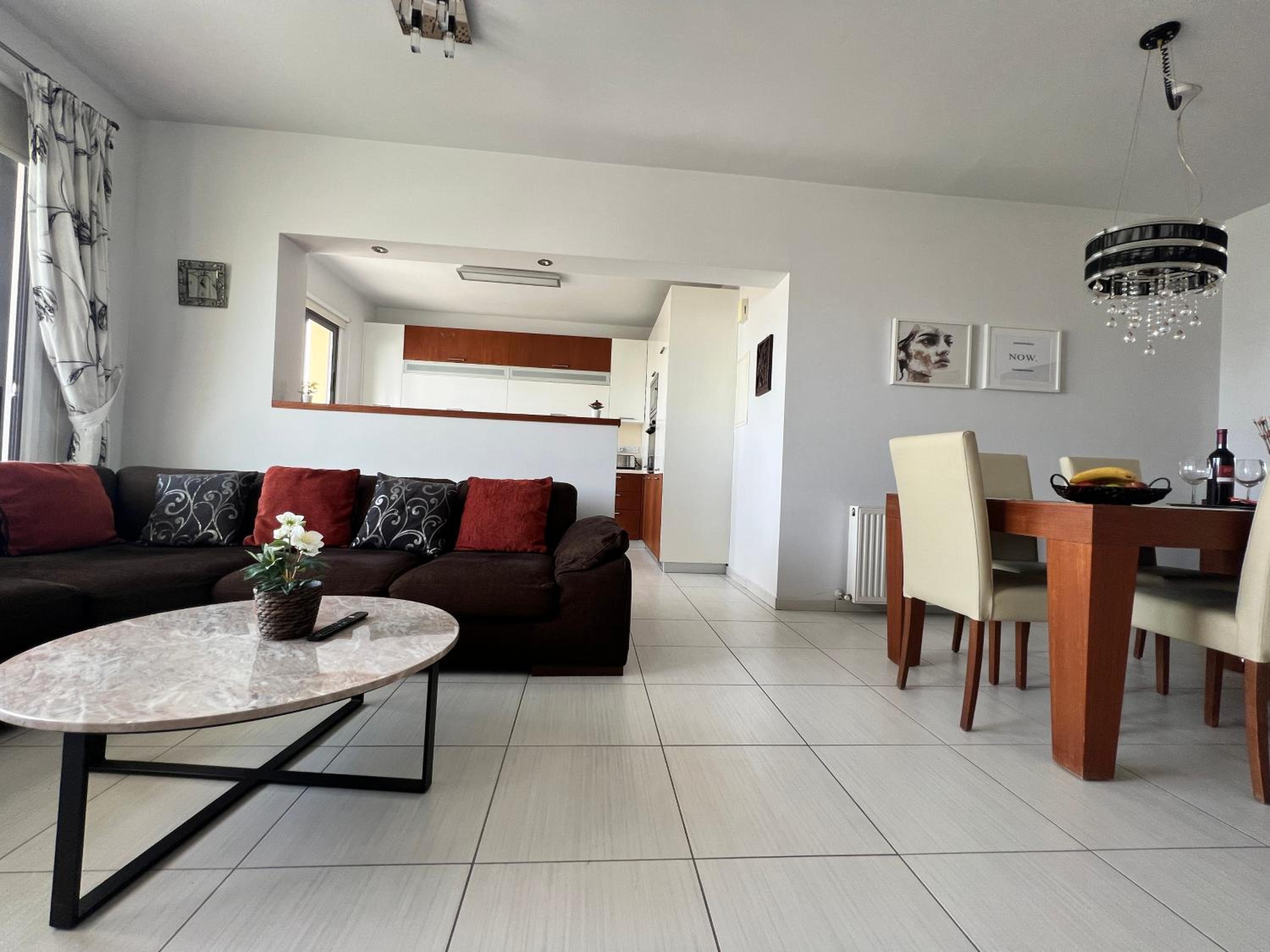 Queens Boutique Apartment 2BR
