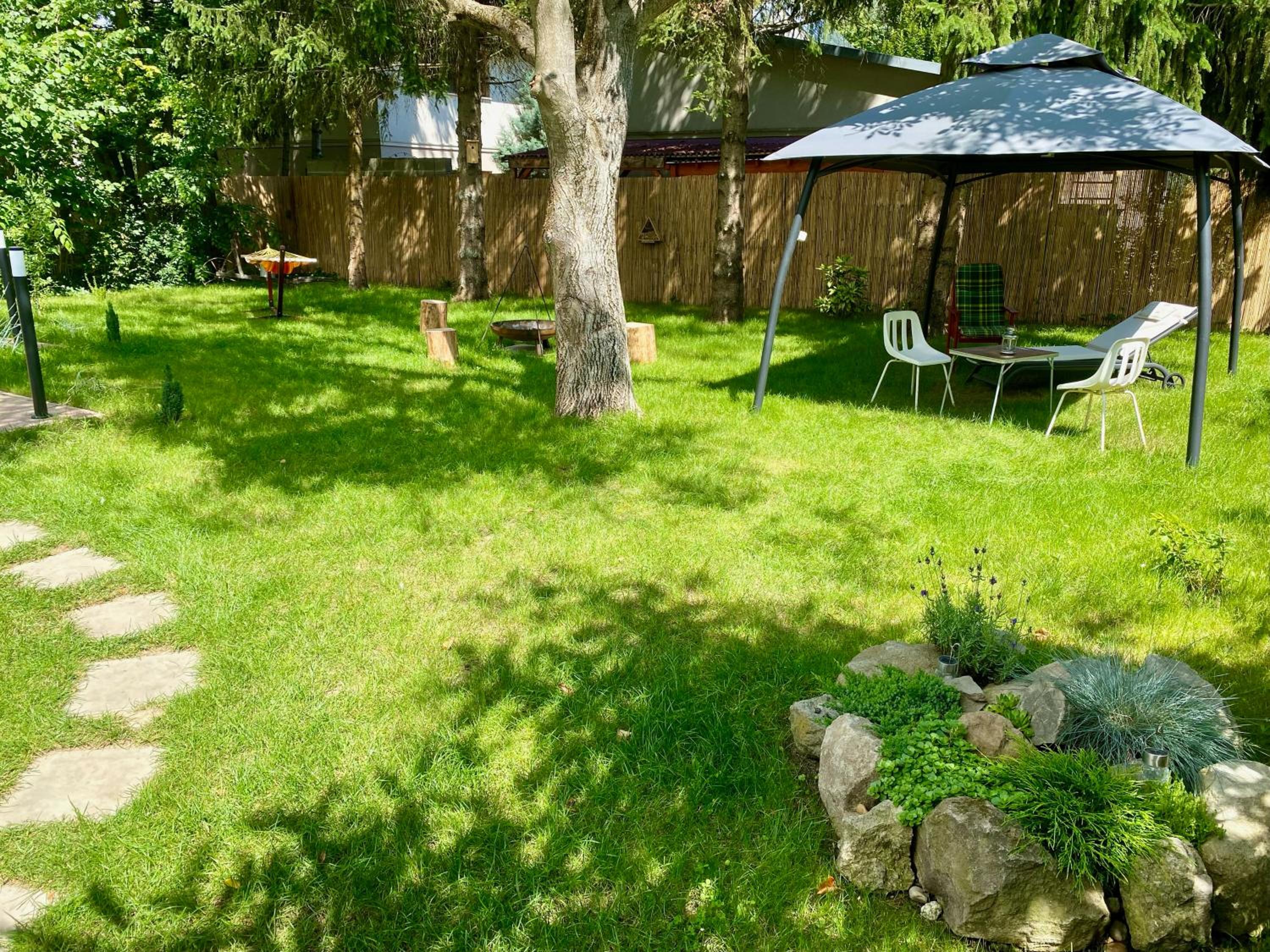 Photo 43