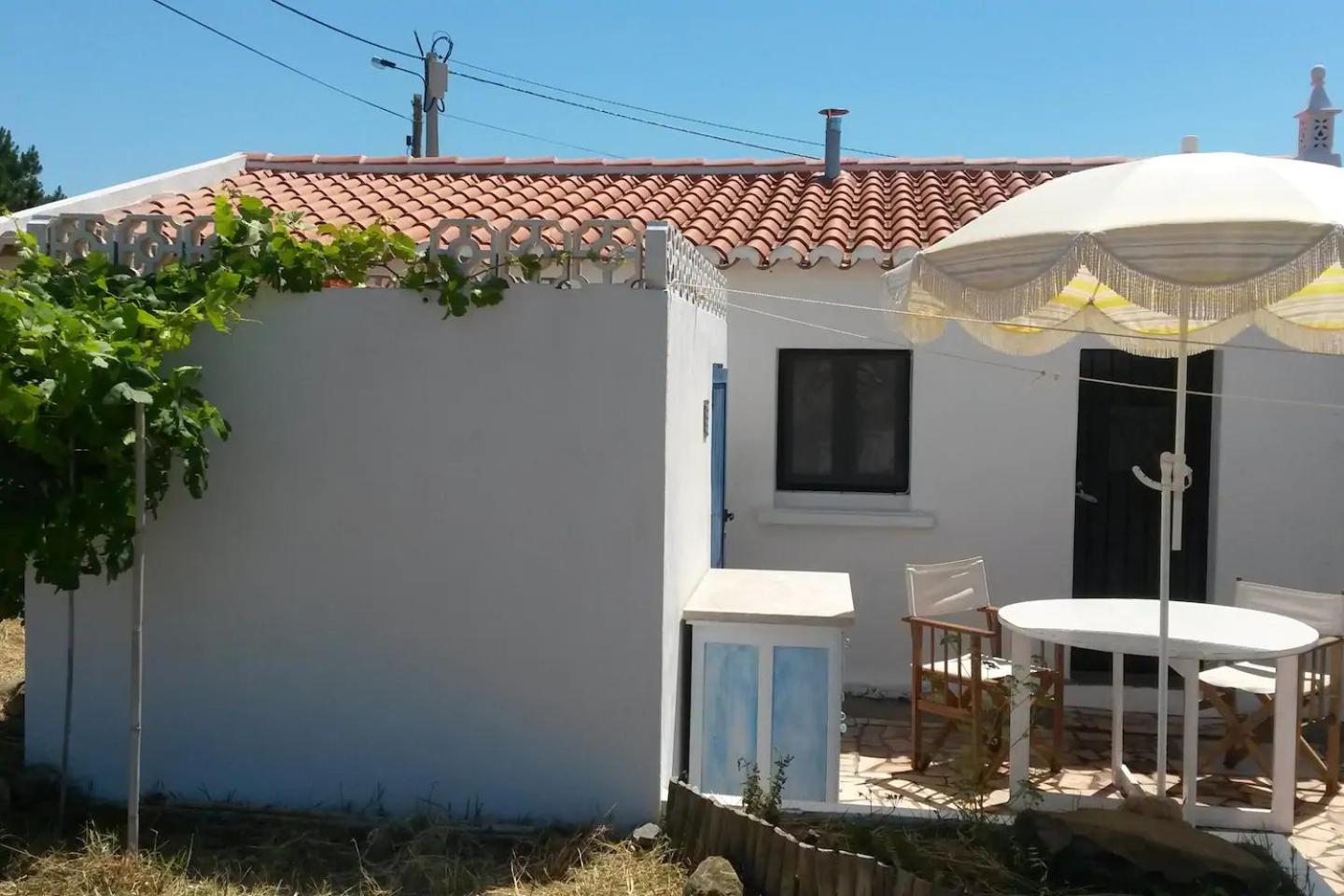 Blue House at Wild Coast - beach view 4