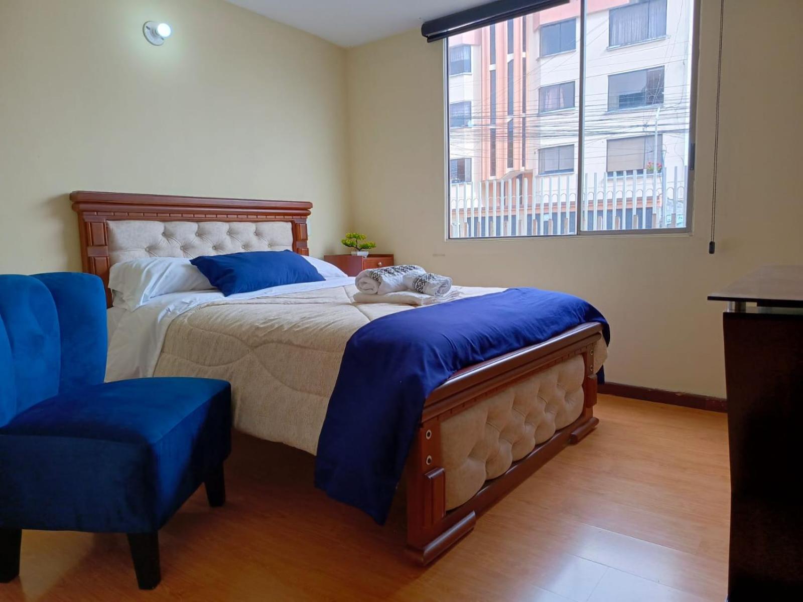 Spacious private rooms close to American Embassy
