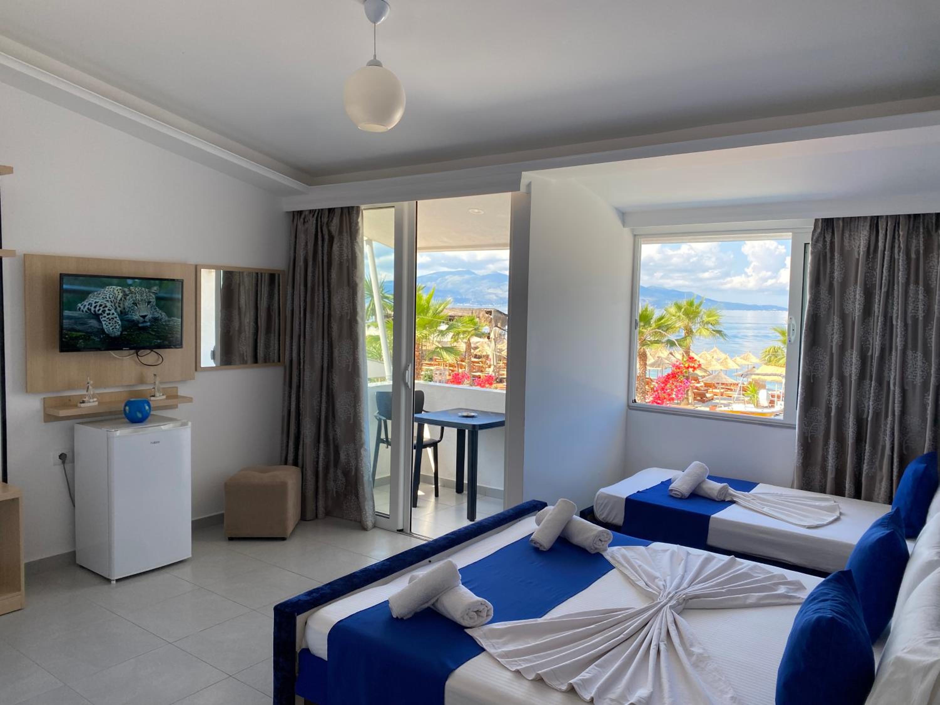 Santa Paola Apartments