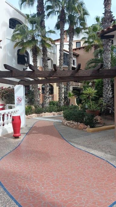 Apartamento en Torrevieja playa con WIFI