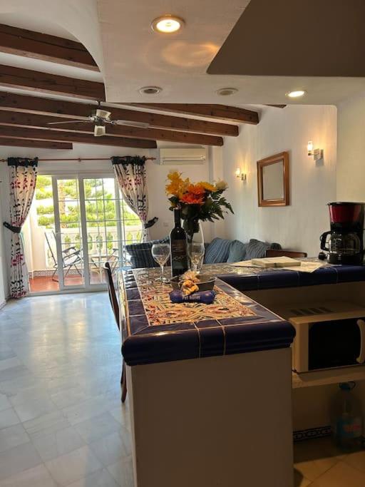 Apartamento en Torrevieja playa con WIFI