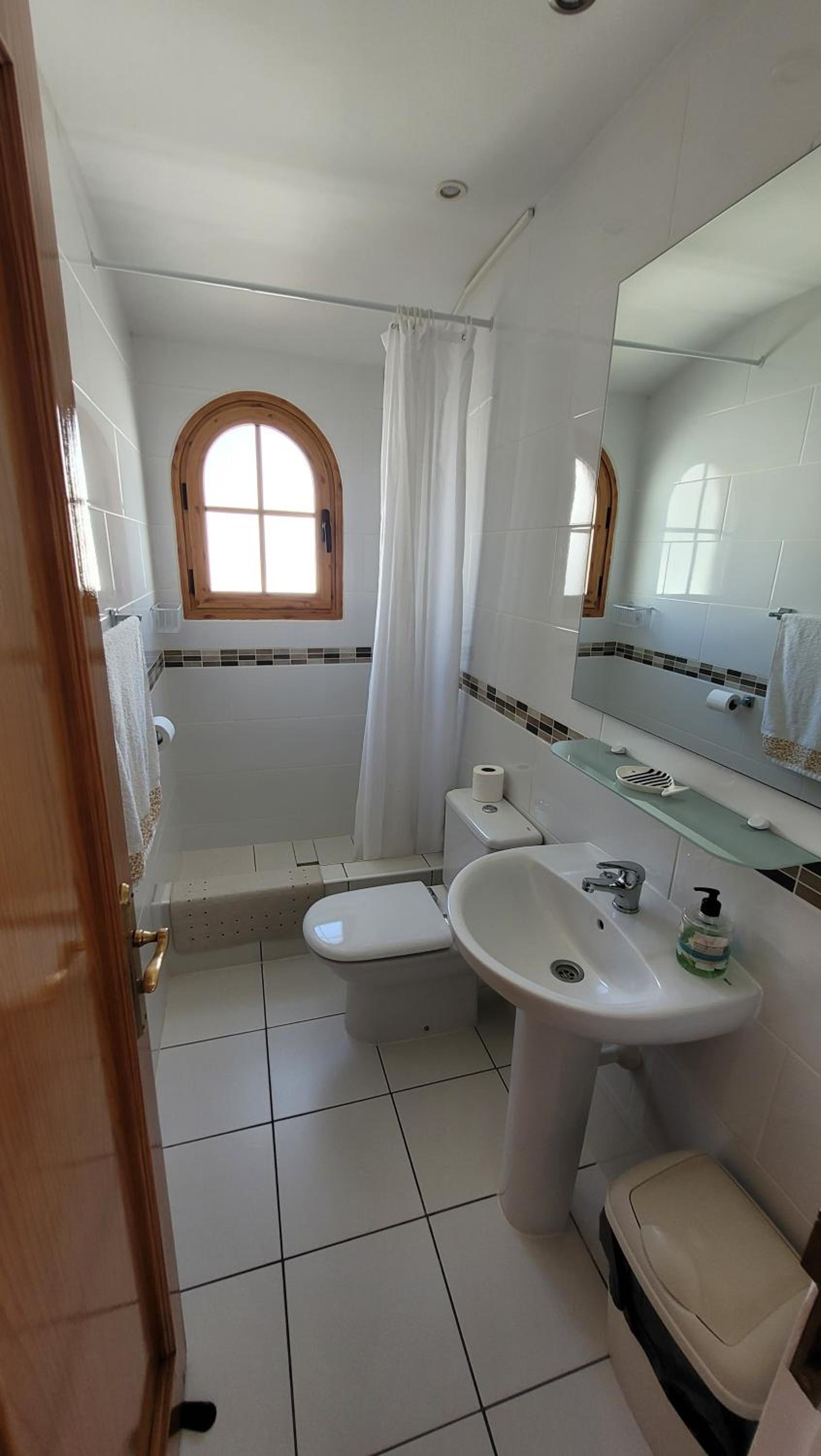 2 Bedroom, 2 Bathroom Penthouse Apartment With Private Roof Terrace & Heated Pool In Fairways Club, Amarilla Golf view 4