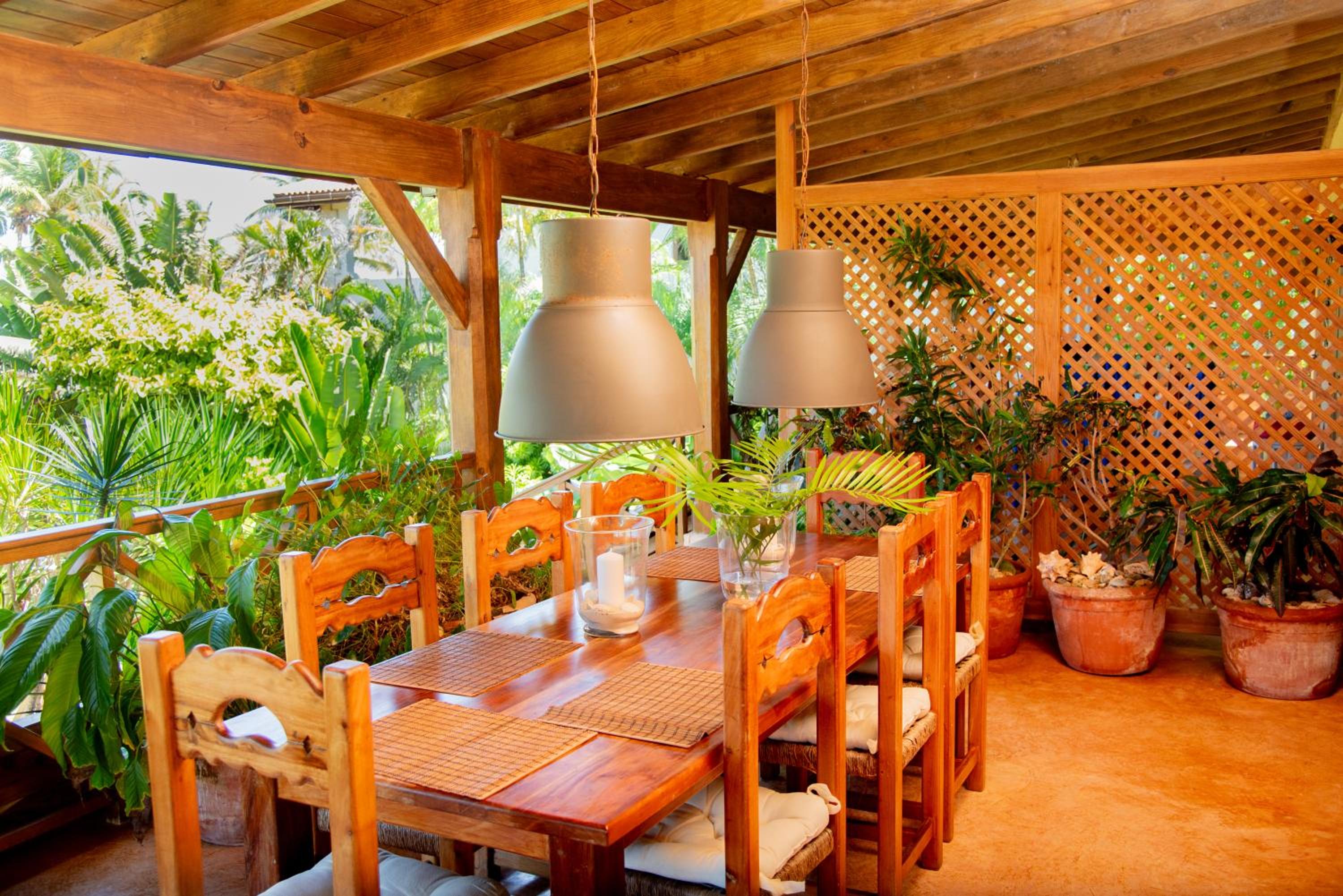 Villa Flamboyan