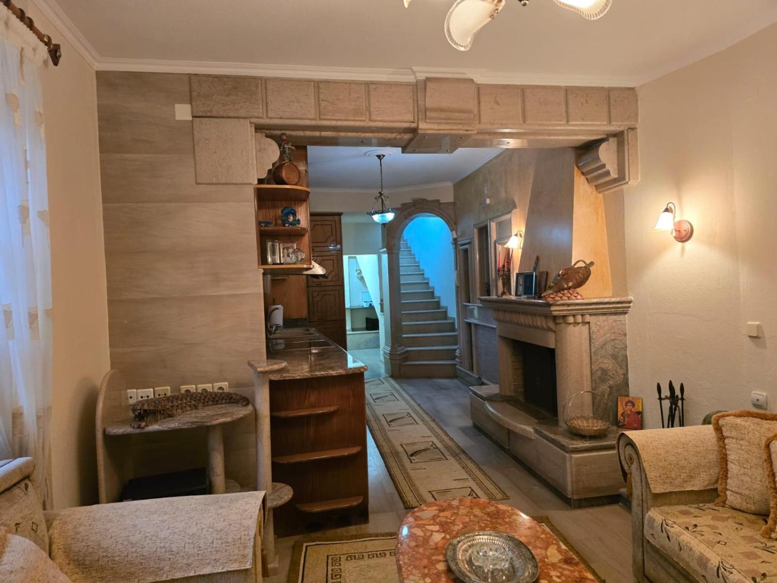 Marble Wonder Home