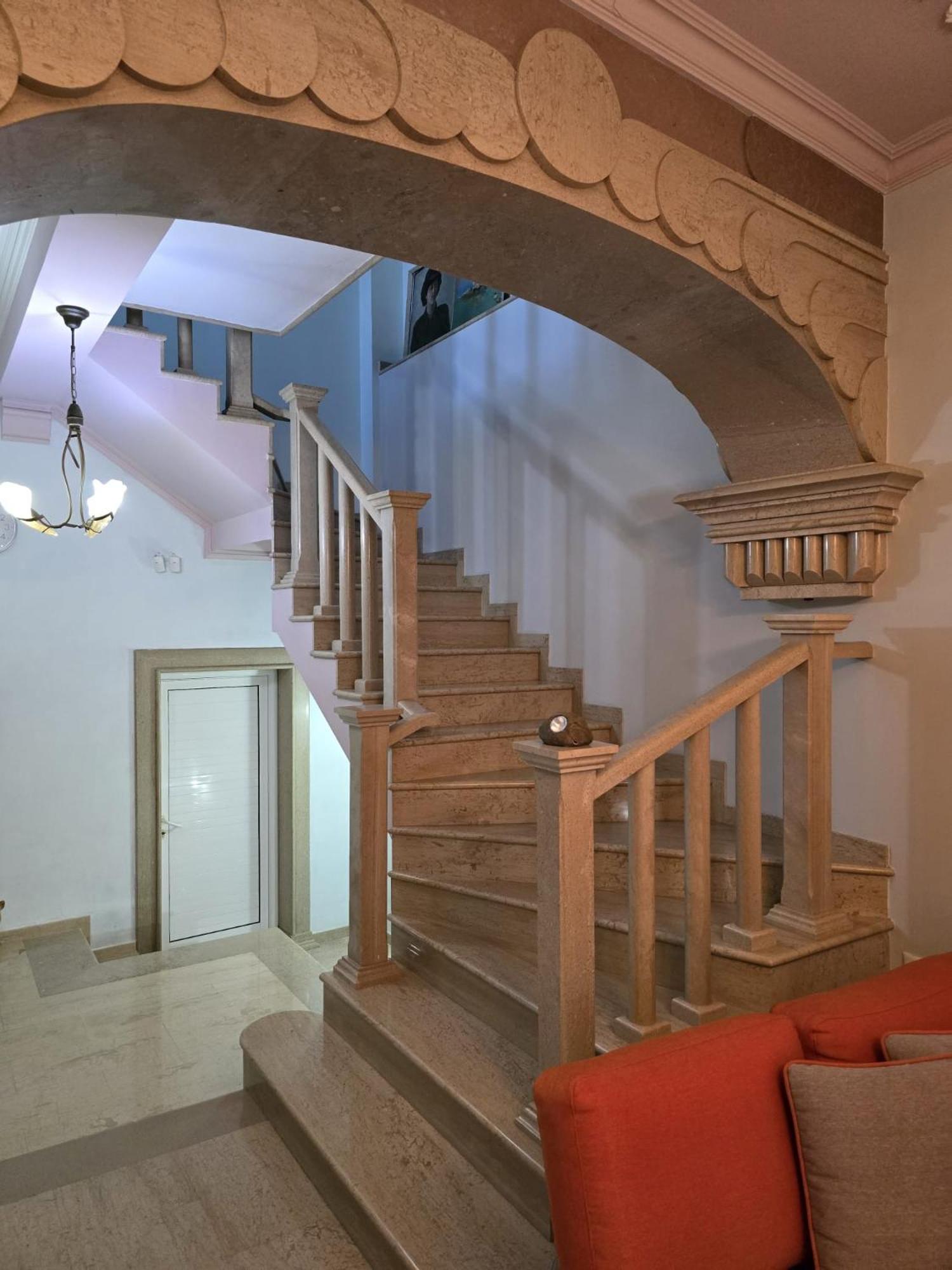 Marble Wonder Home