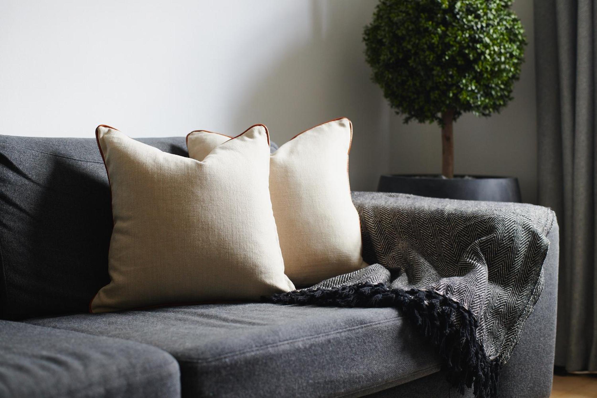 Cozy & Welcoming Studio Apartments in Premium Hyde Park Location