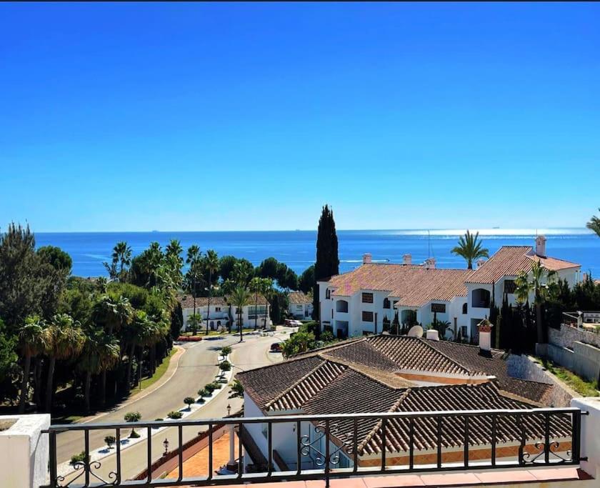 Atico con dos terrazas con estupendas vistas del mar