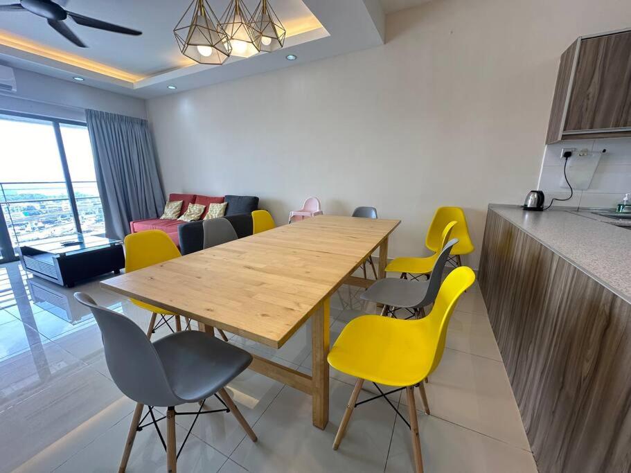Setiawalk Puchong 6-9pax 2R2B IOI Mall Sunway photo 3