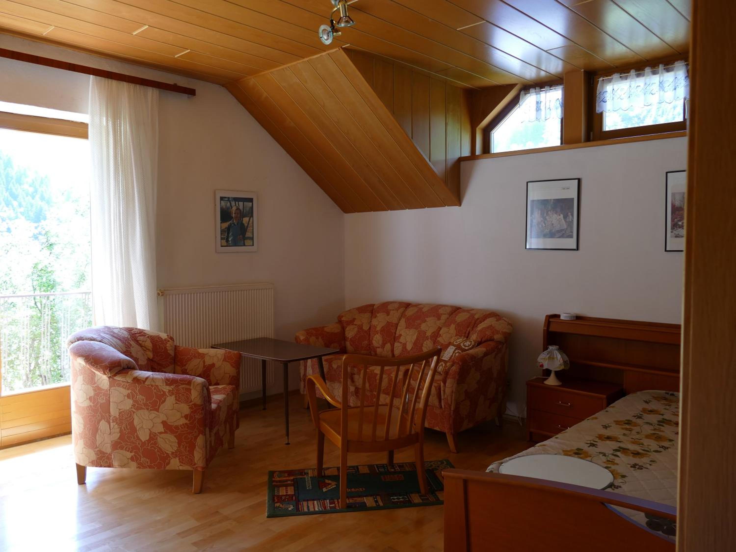 Sommerfrische in einem Landhaus der 1960er Jahre