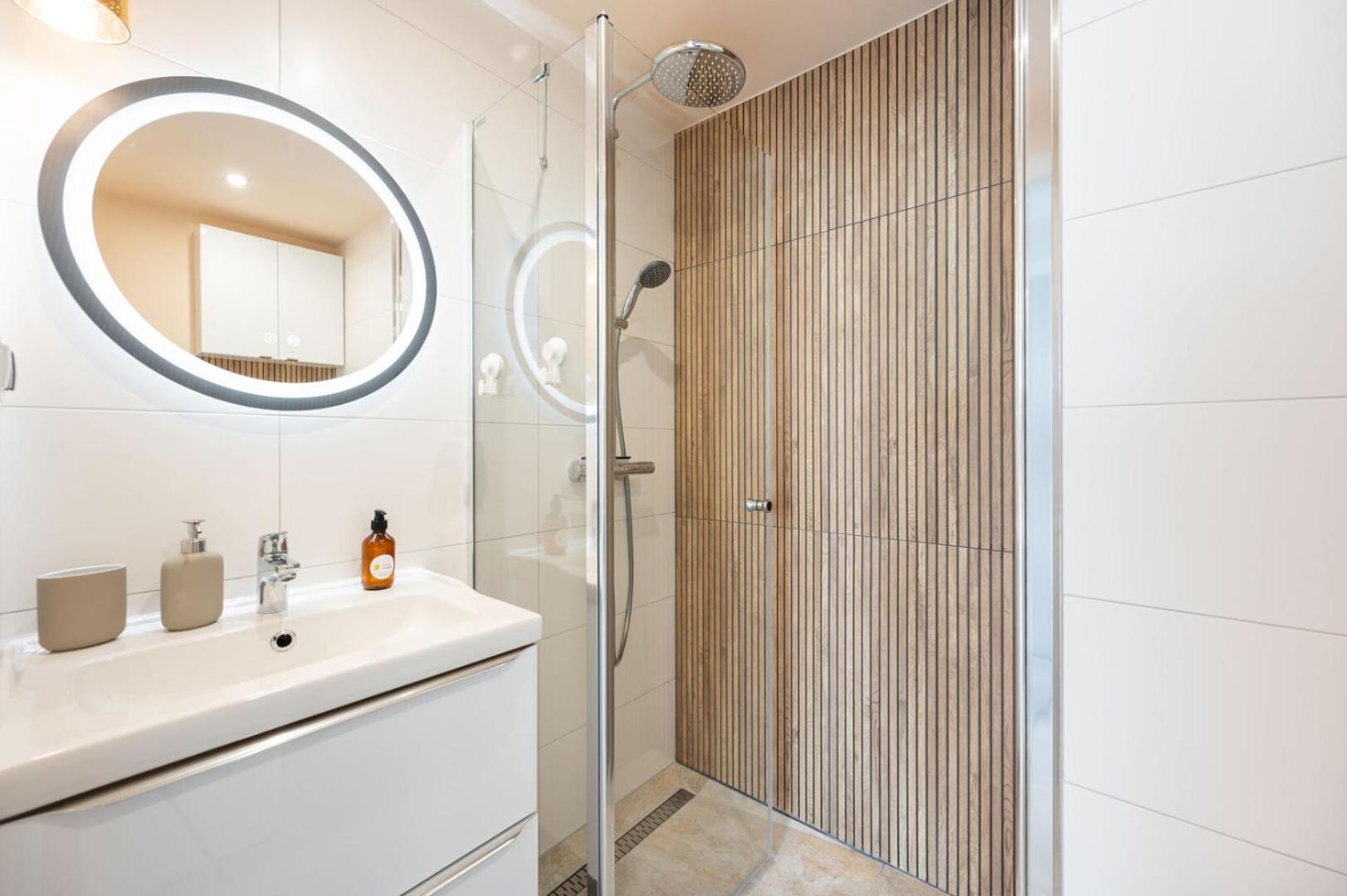 Apartament Meduza ProstyWynajem Pola
