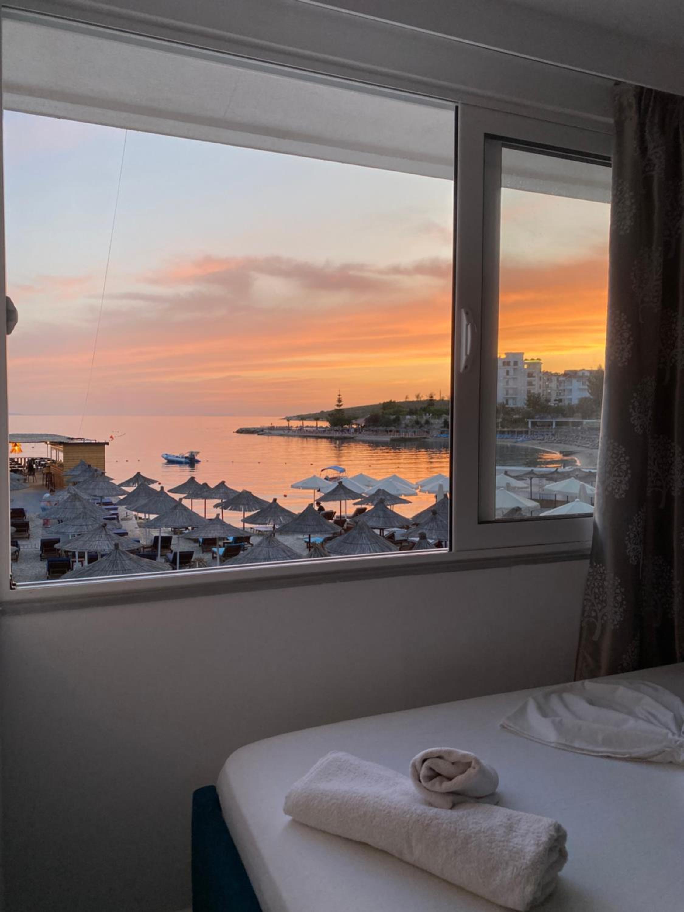 Santa Paola Apartments