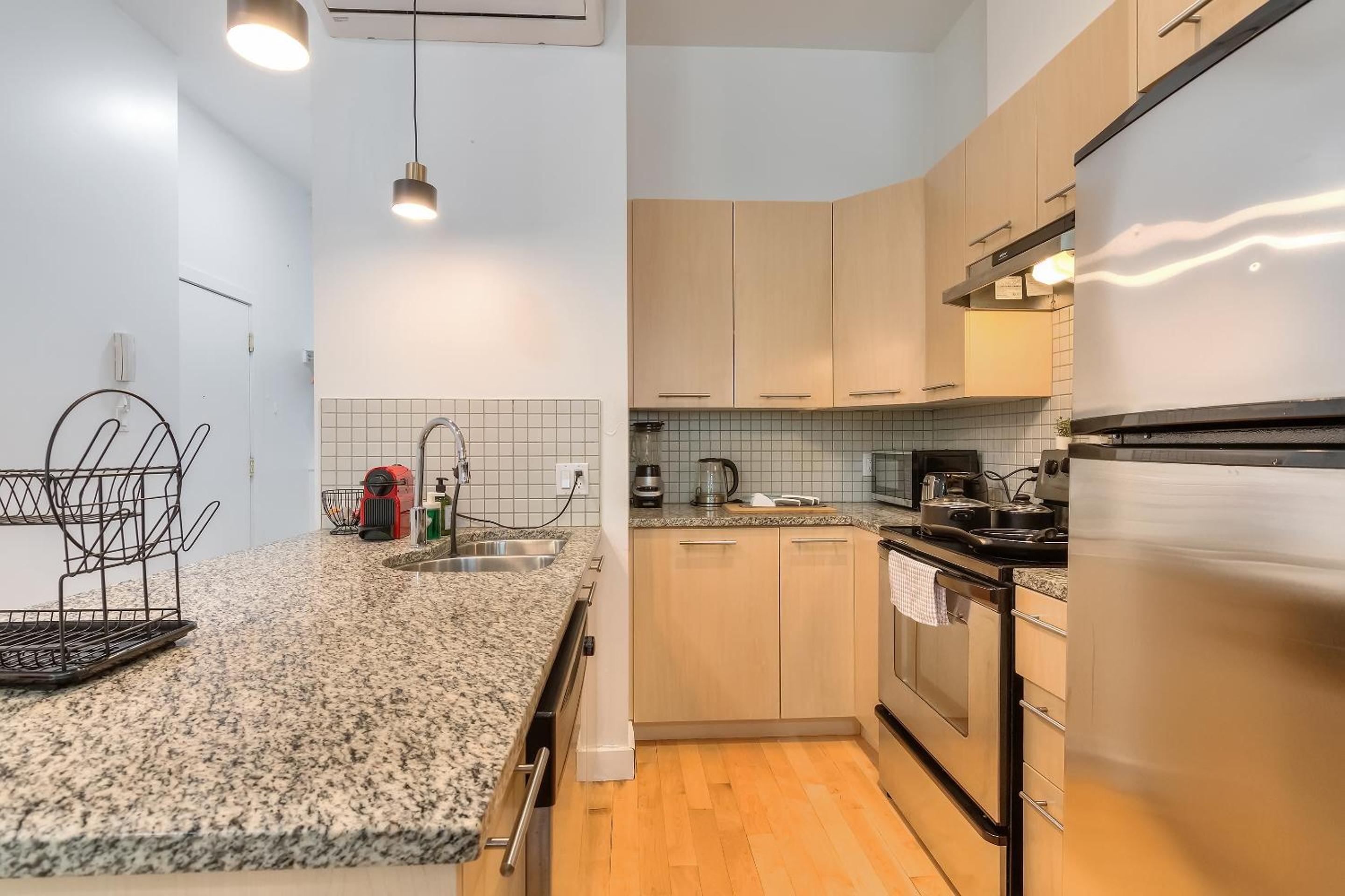 Take a break in a modern loft on Plateau-Mont-Royal