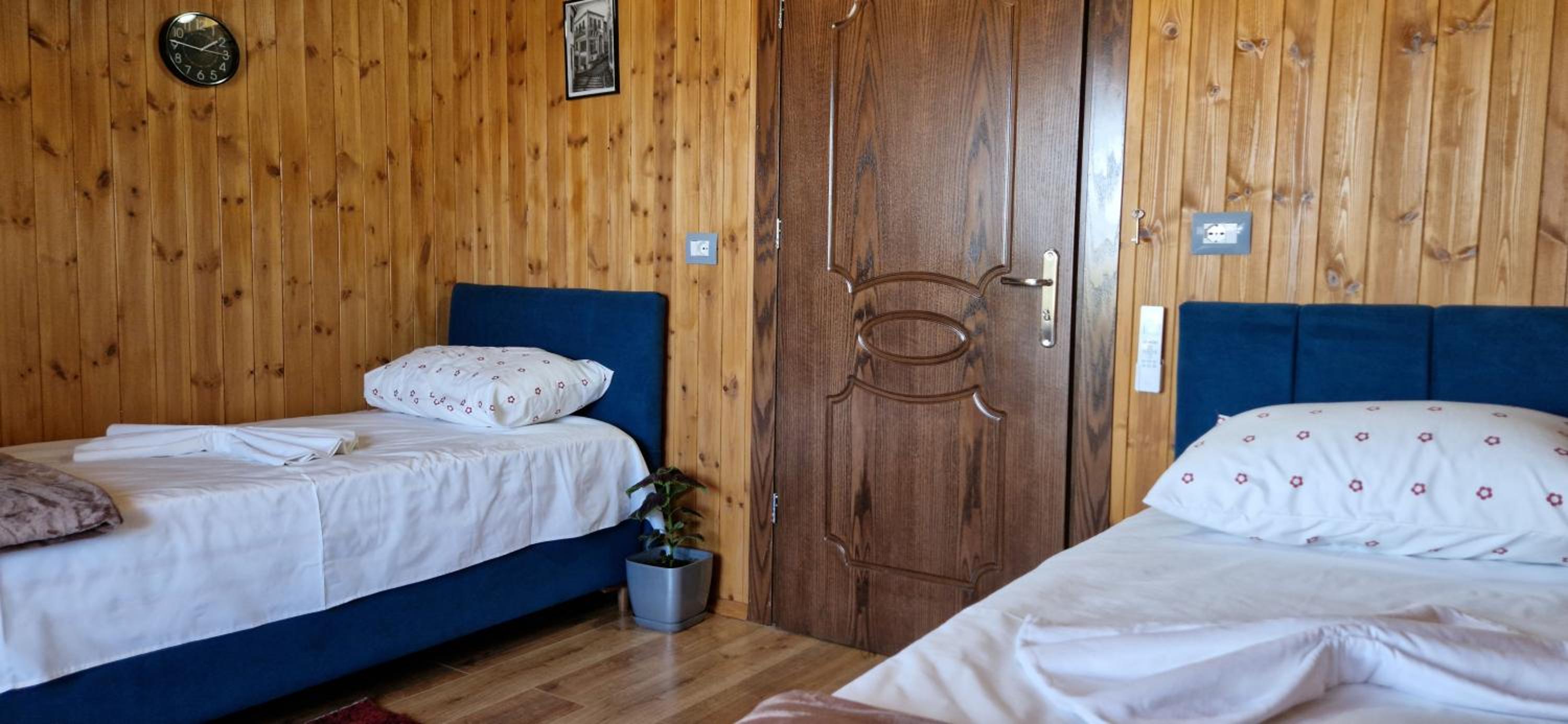 SHENA Guest House