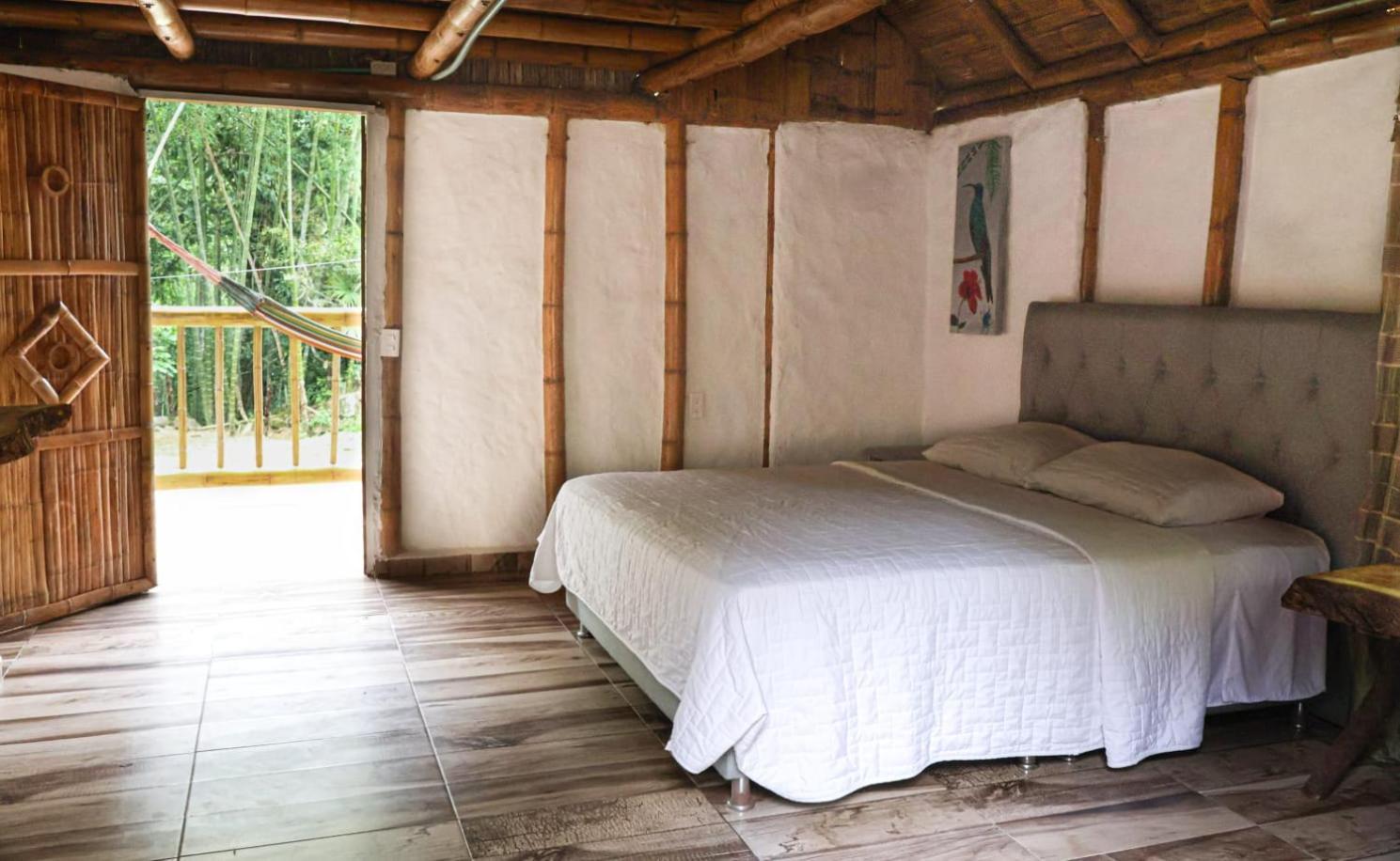 Alojamiento rural Ecoparque La Motilona Paicol, Huila - Cabaña Colibrí