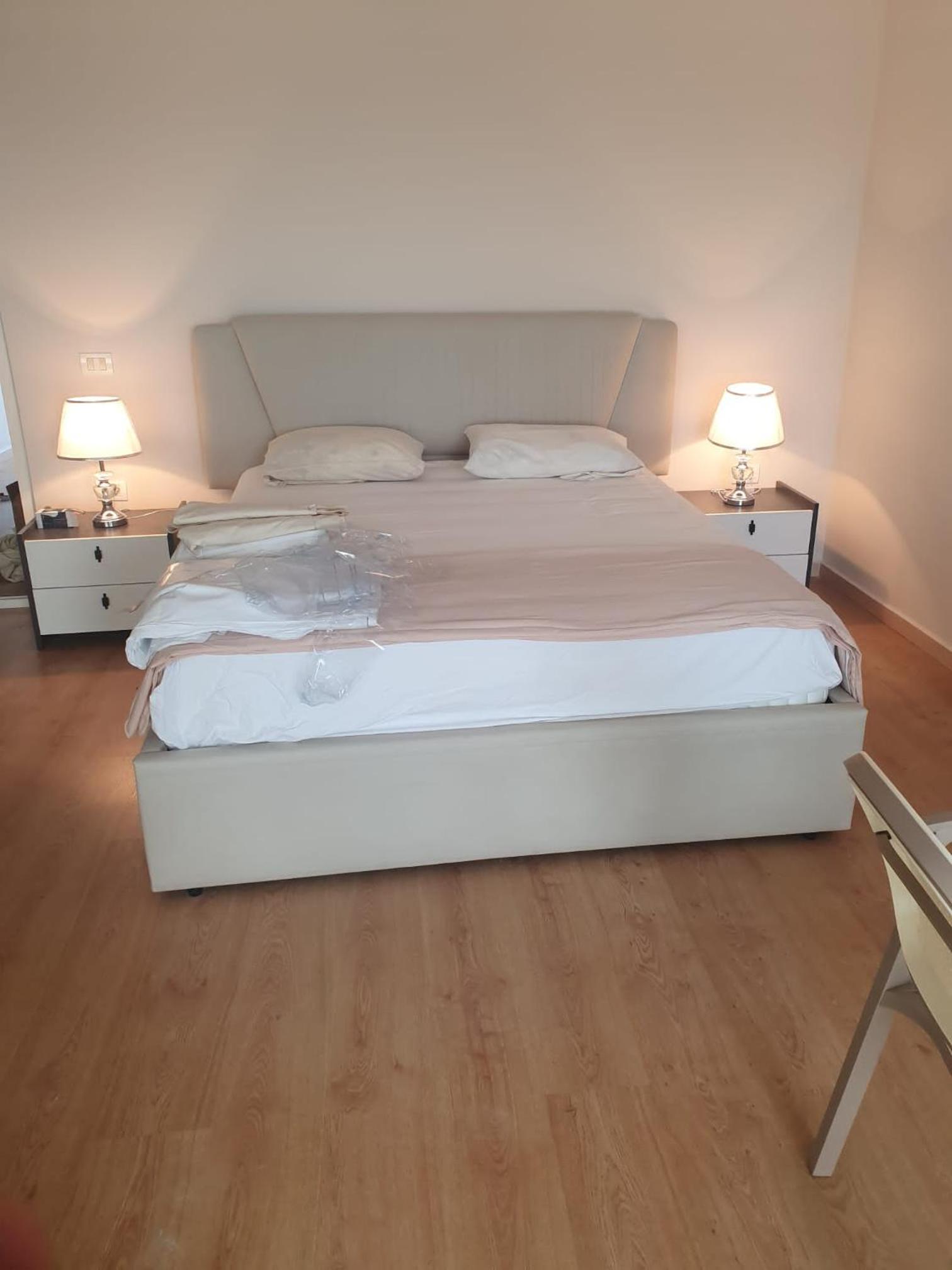 Penthouse d'exception avec Rooftop vue mer et colline 3 chambres sur 2 étages 100m de la plage