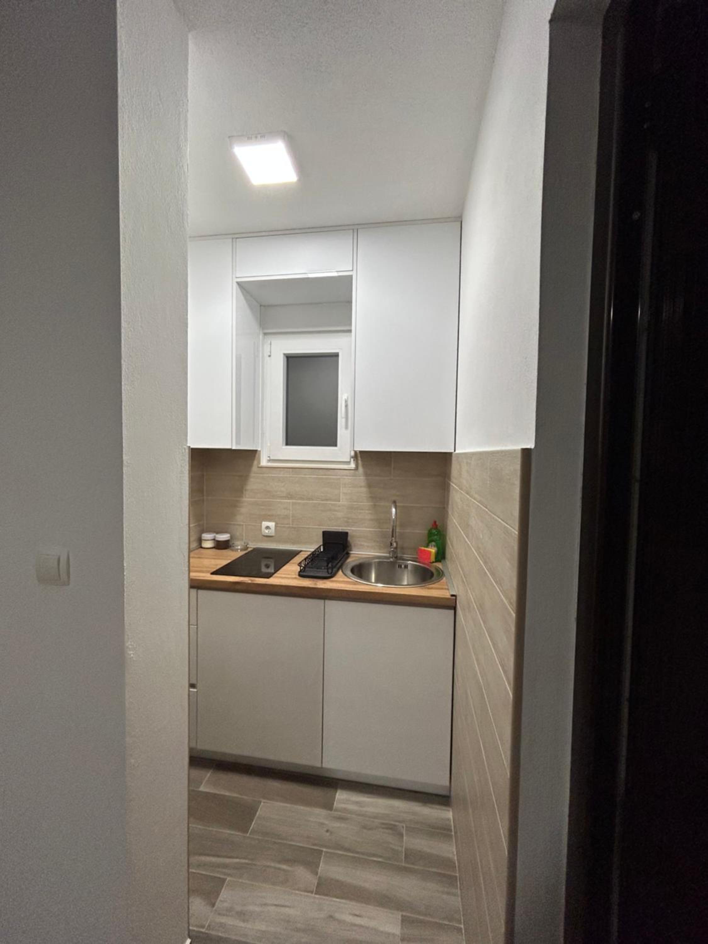 NNL Apartments